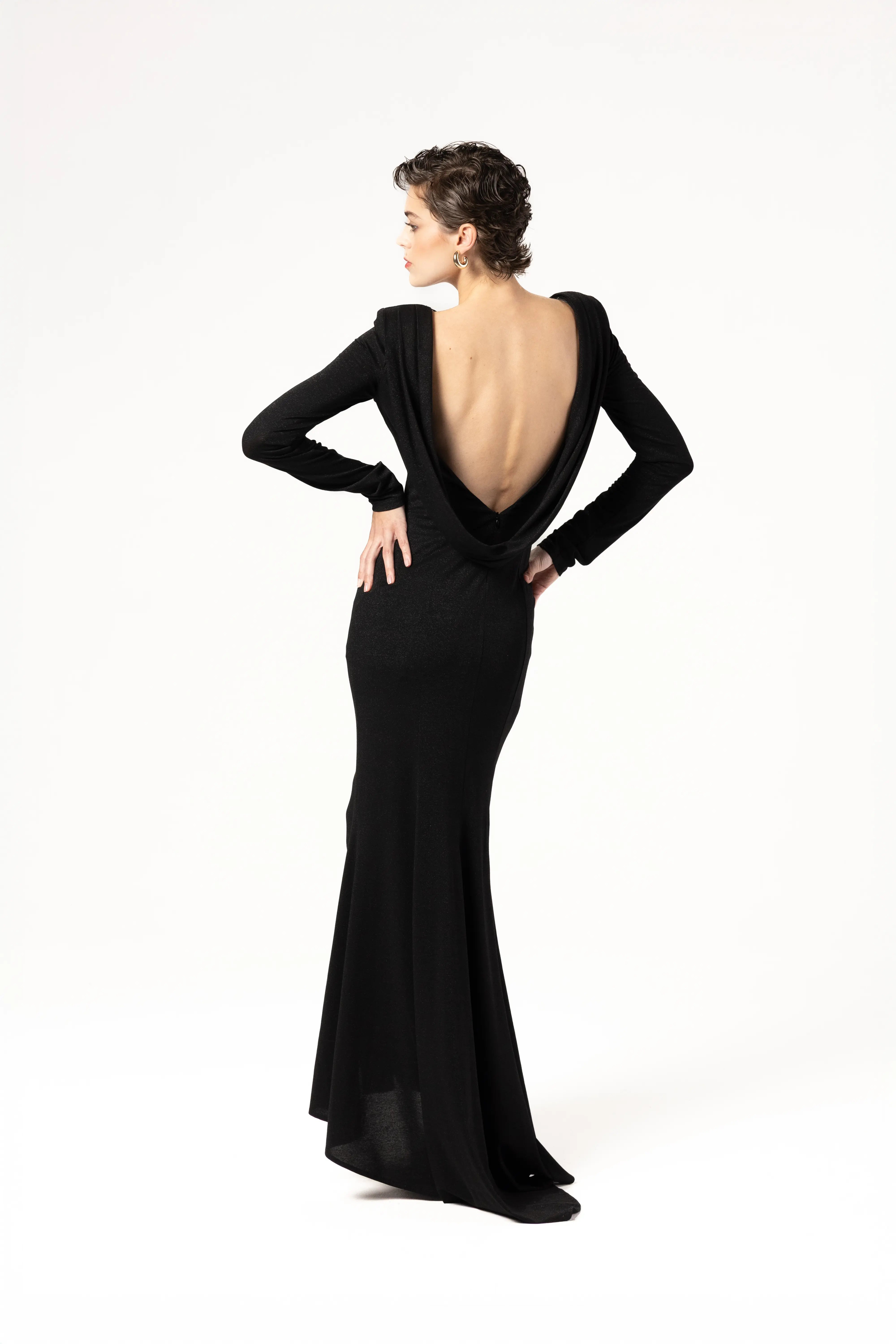 Diamond knit maxi dress with a train