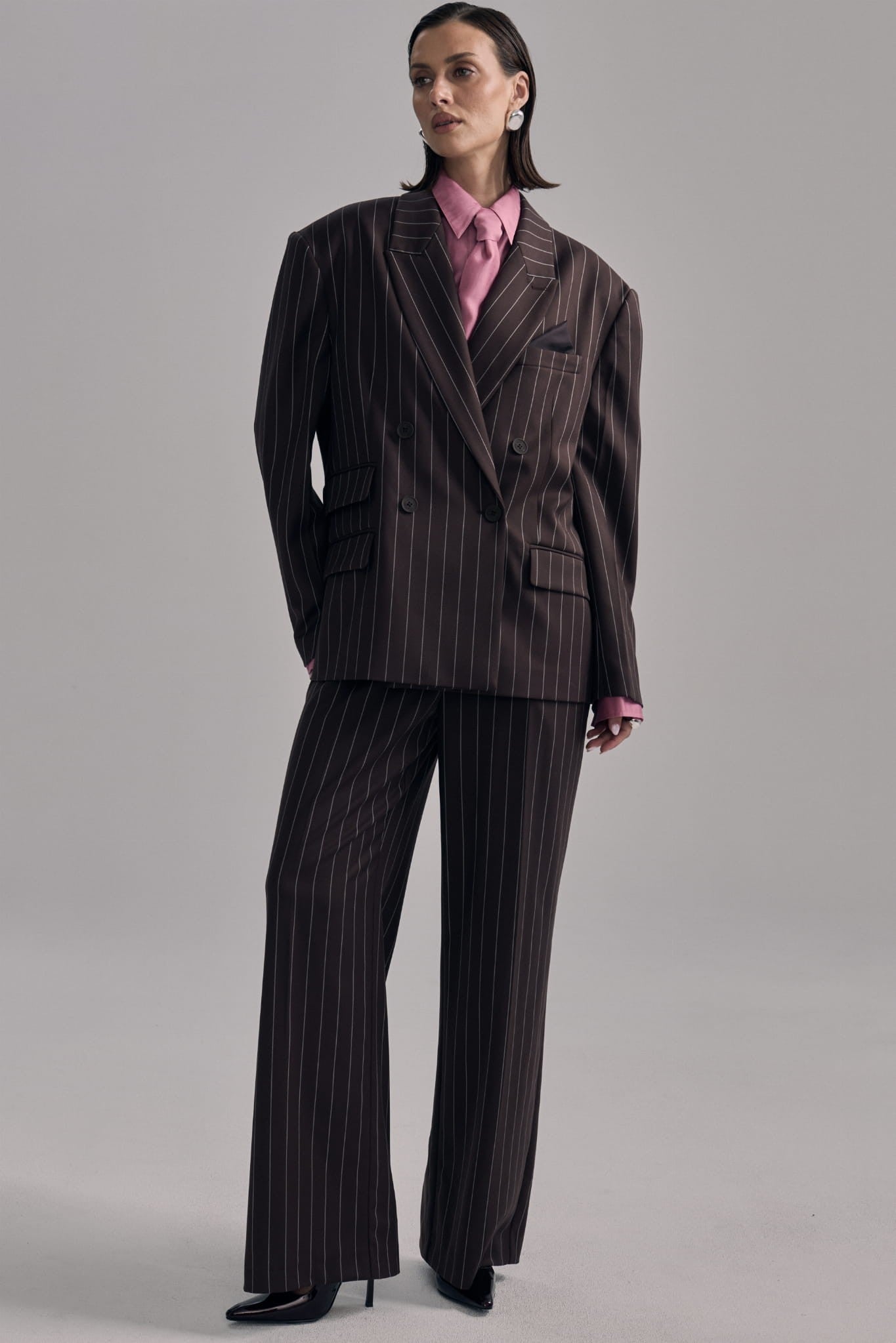 Brown Tennis suit image 1