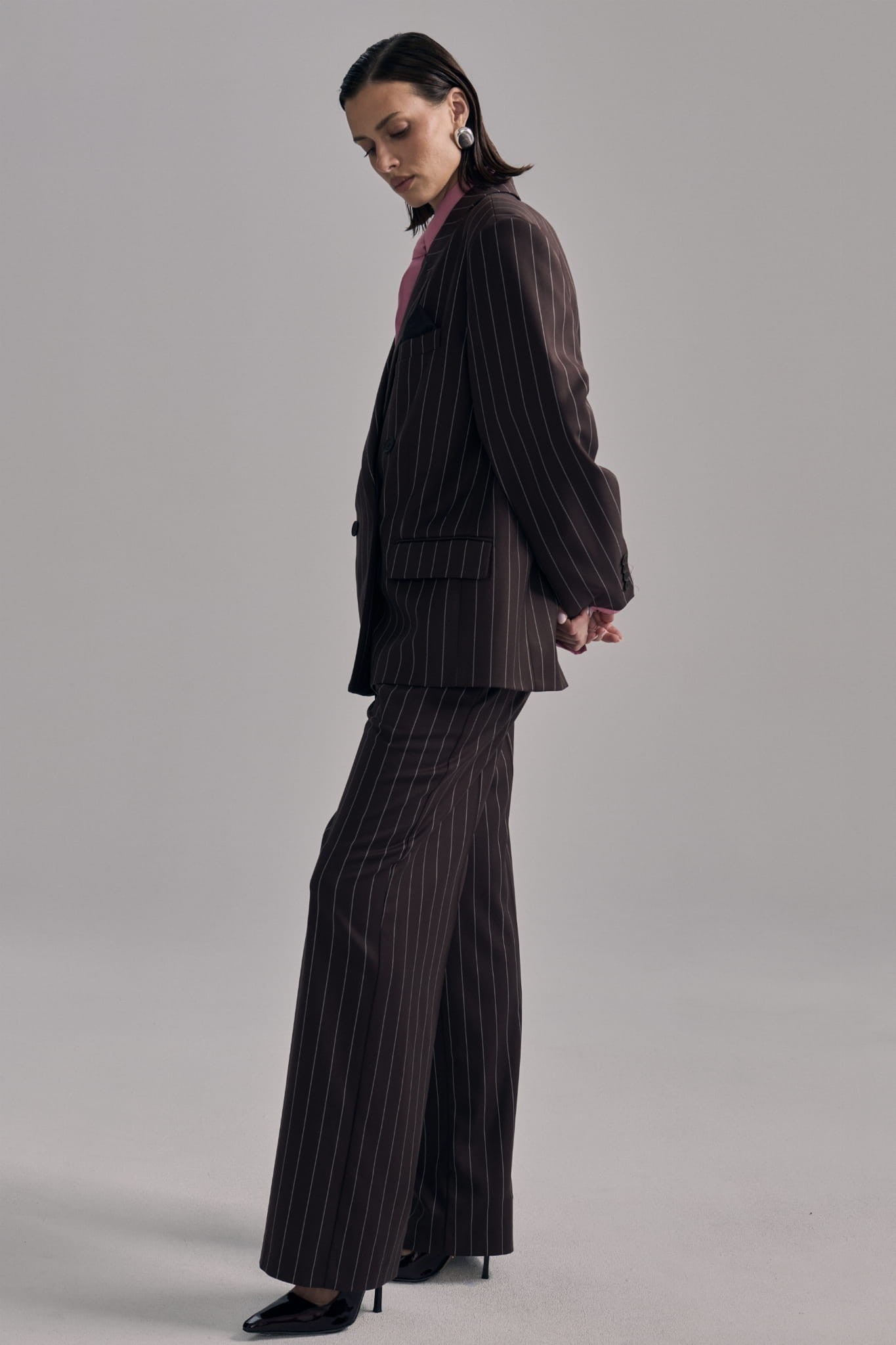 Brown Tennis suit image 4