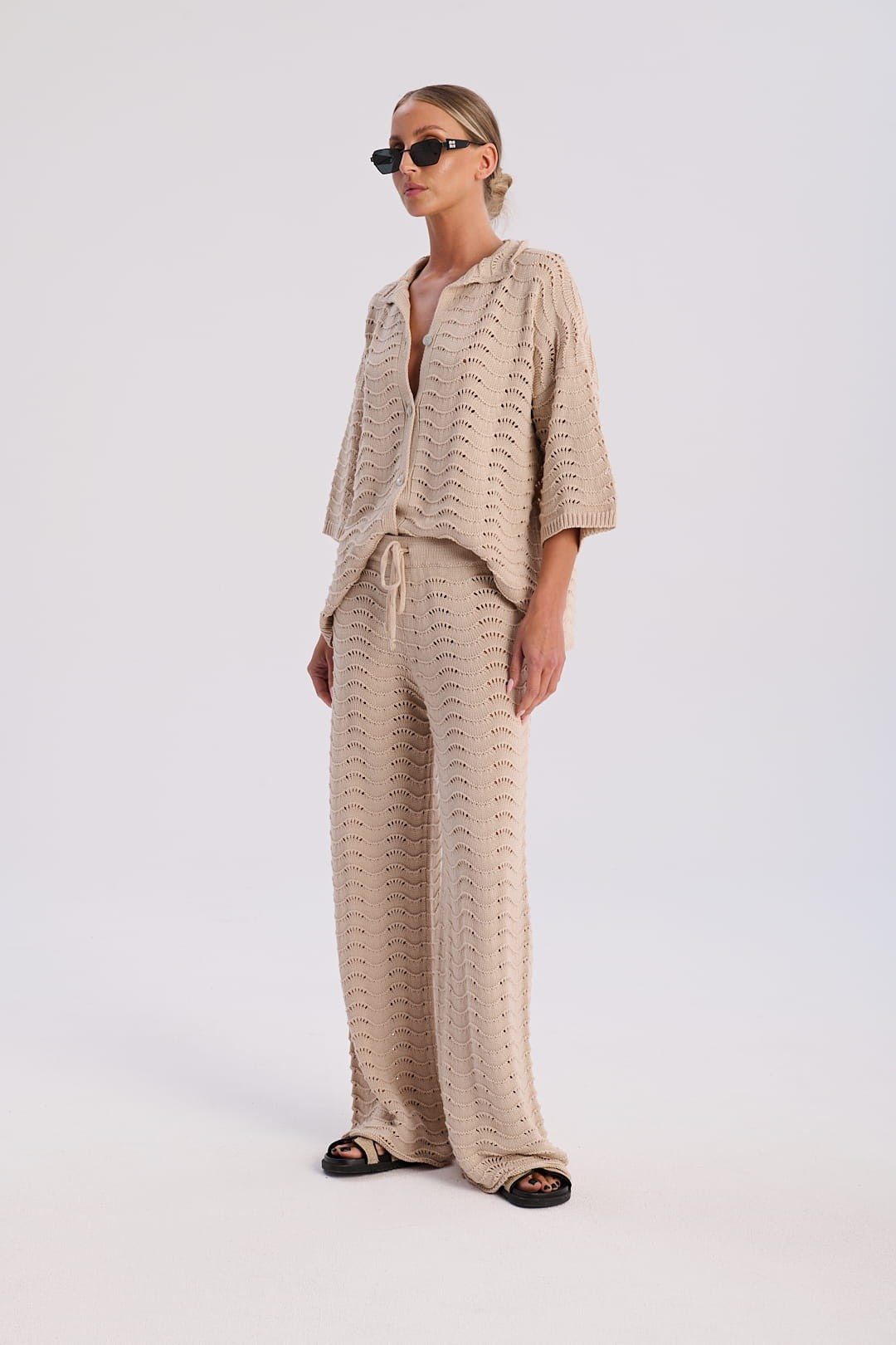 Beige Luna set image 6