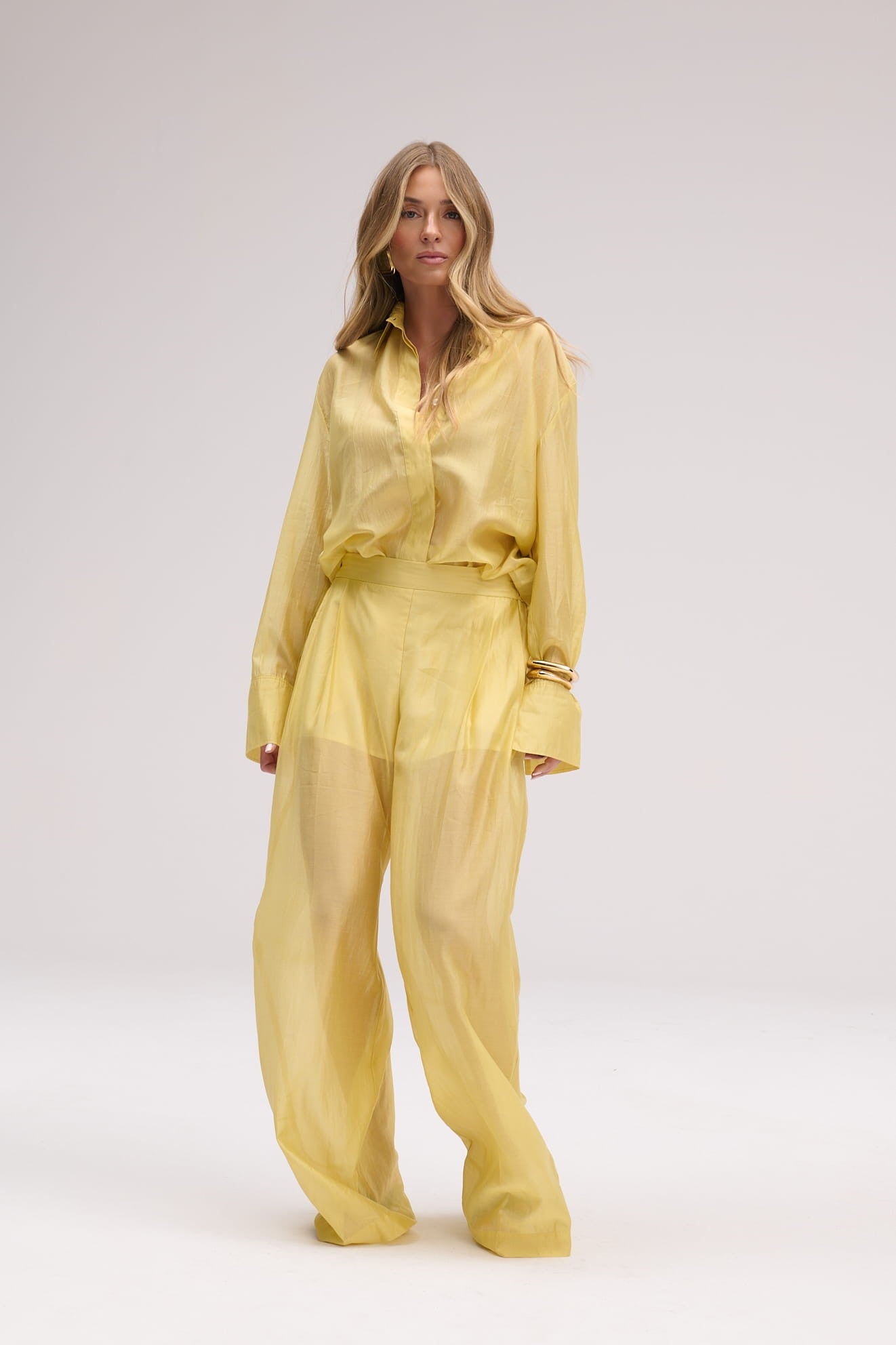 Banana yellow Aire set image 2