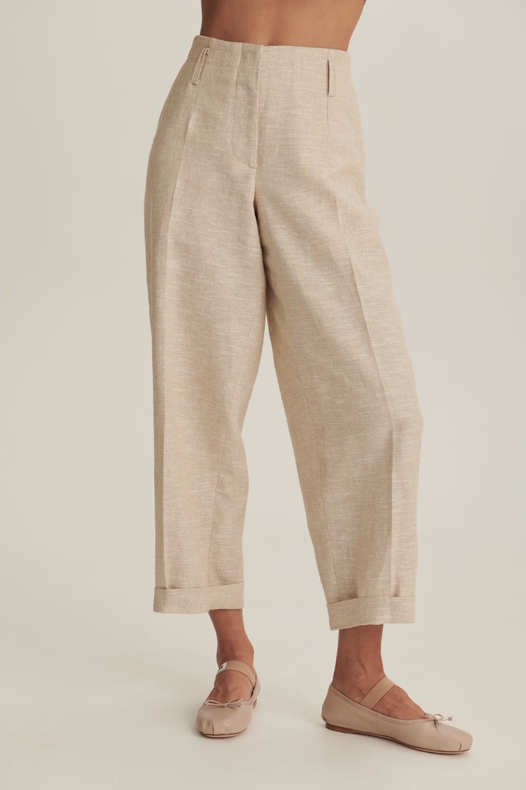 Beige Naturae suit image 4