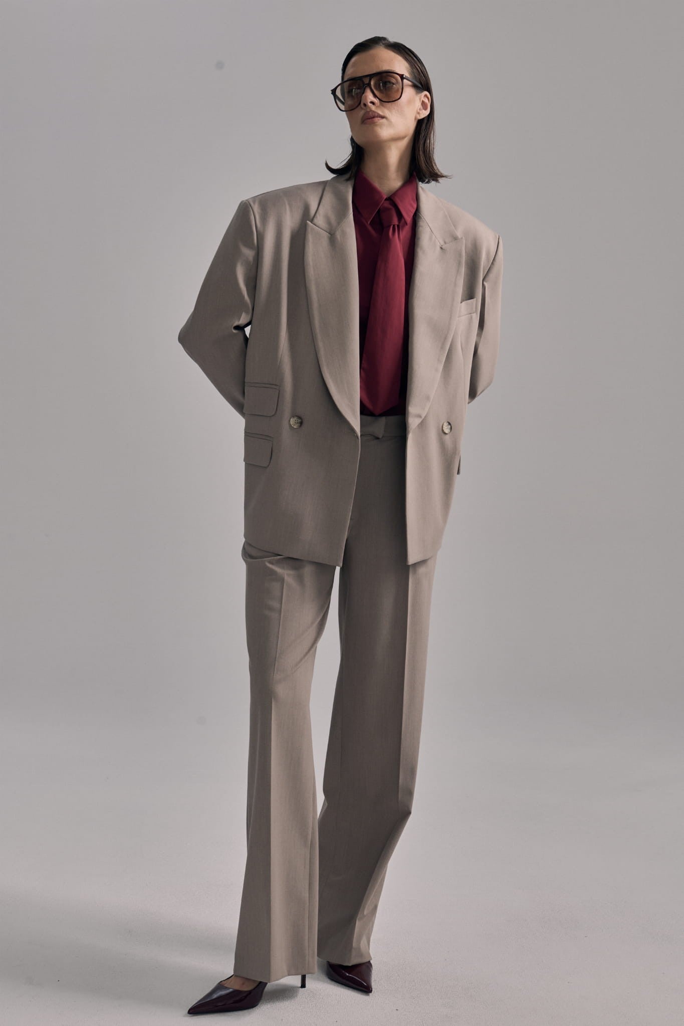 Dark beige Lena pants image 5