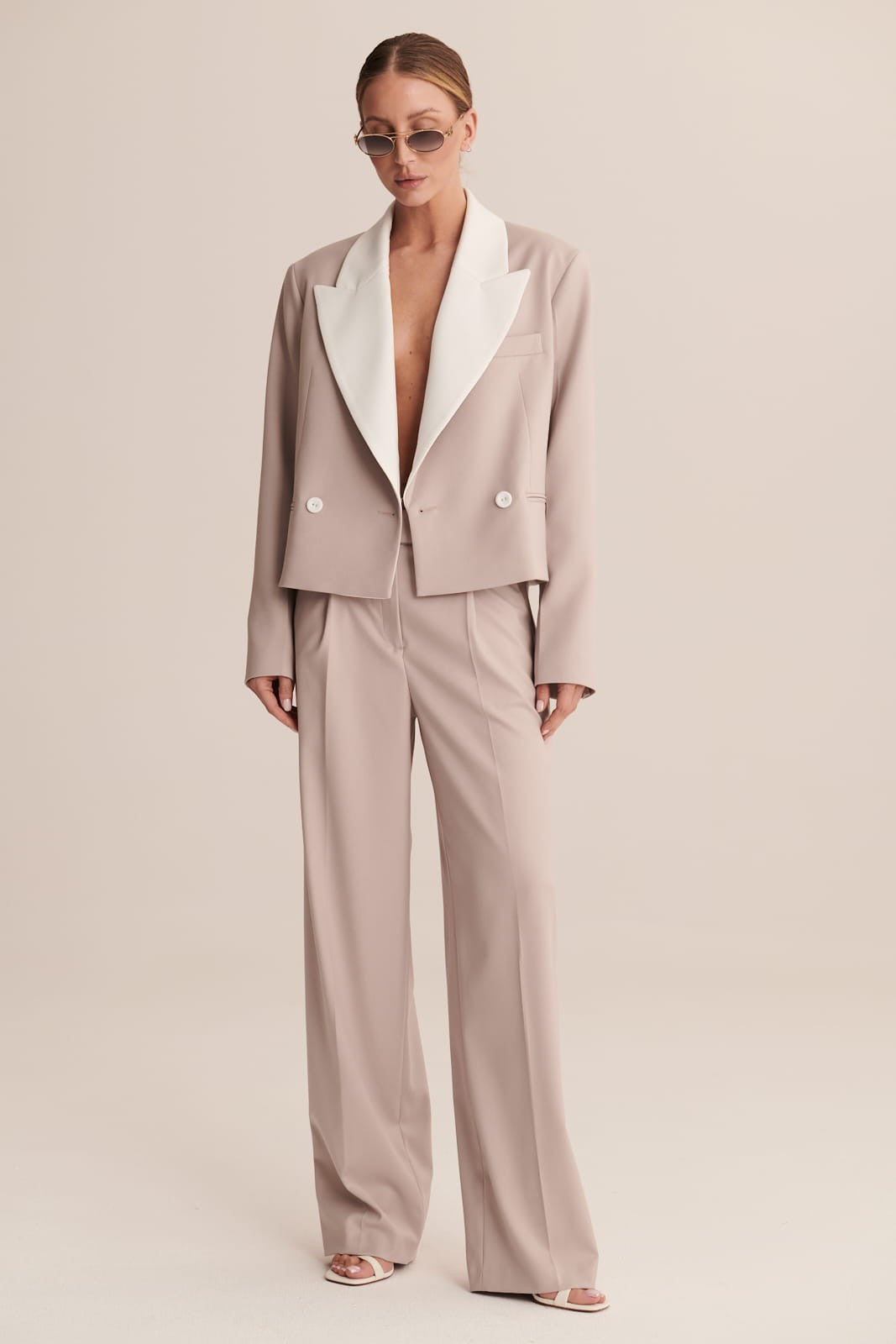 Beige Revers jacket image 3