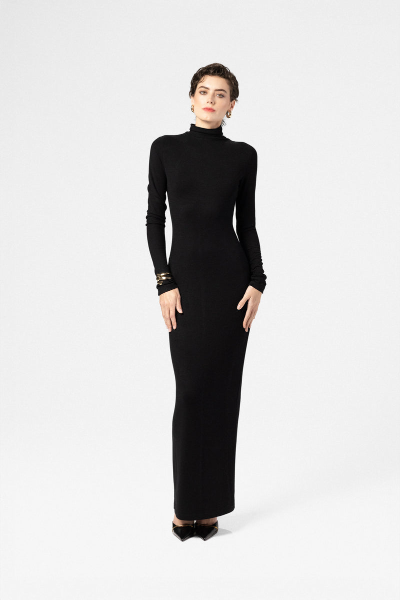 Maxi dress with open back
