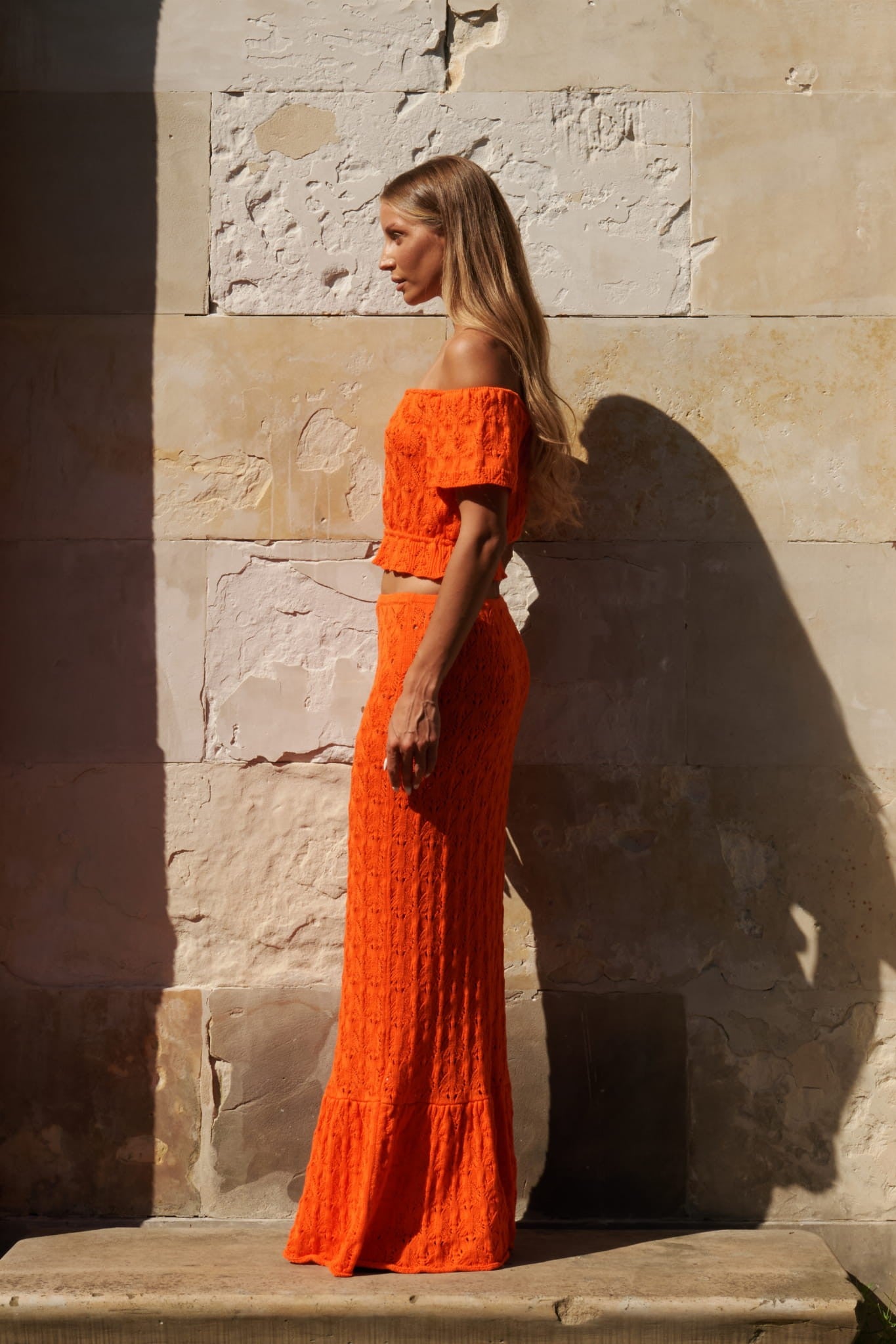 Orange Top Bueno image 1