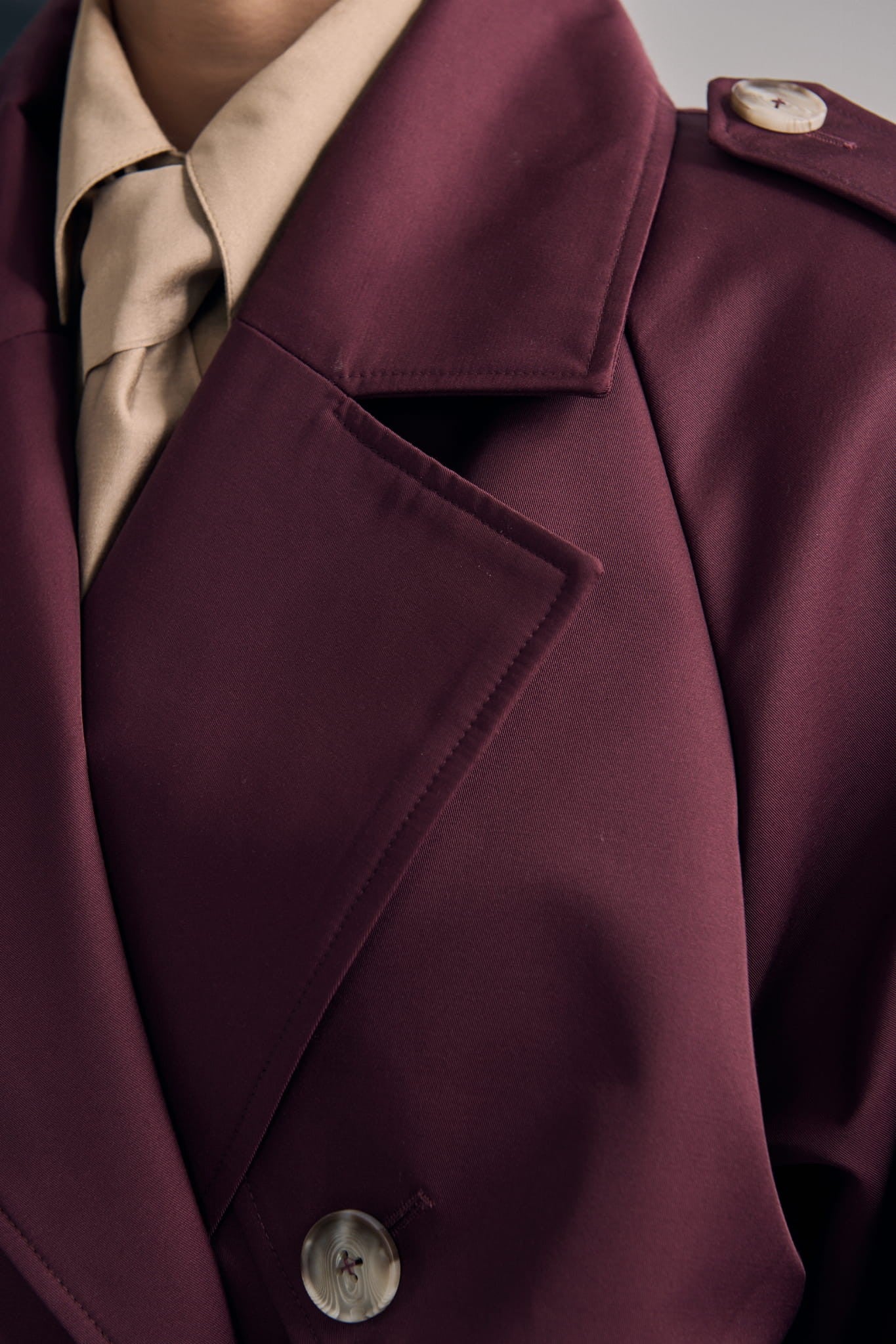 Burgundy Trench Carmen image 6