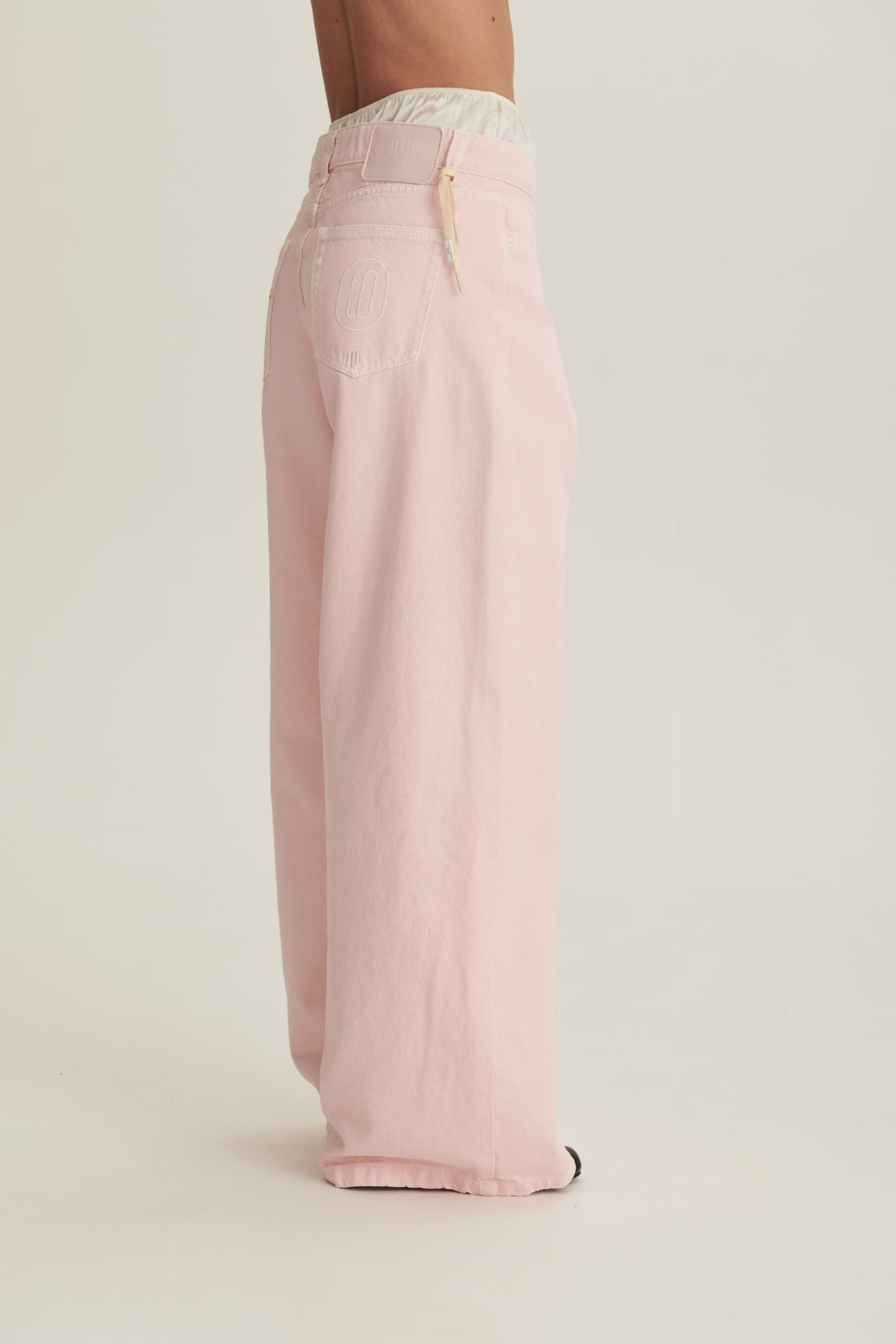 Soft pink Dolly jeans image 5