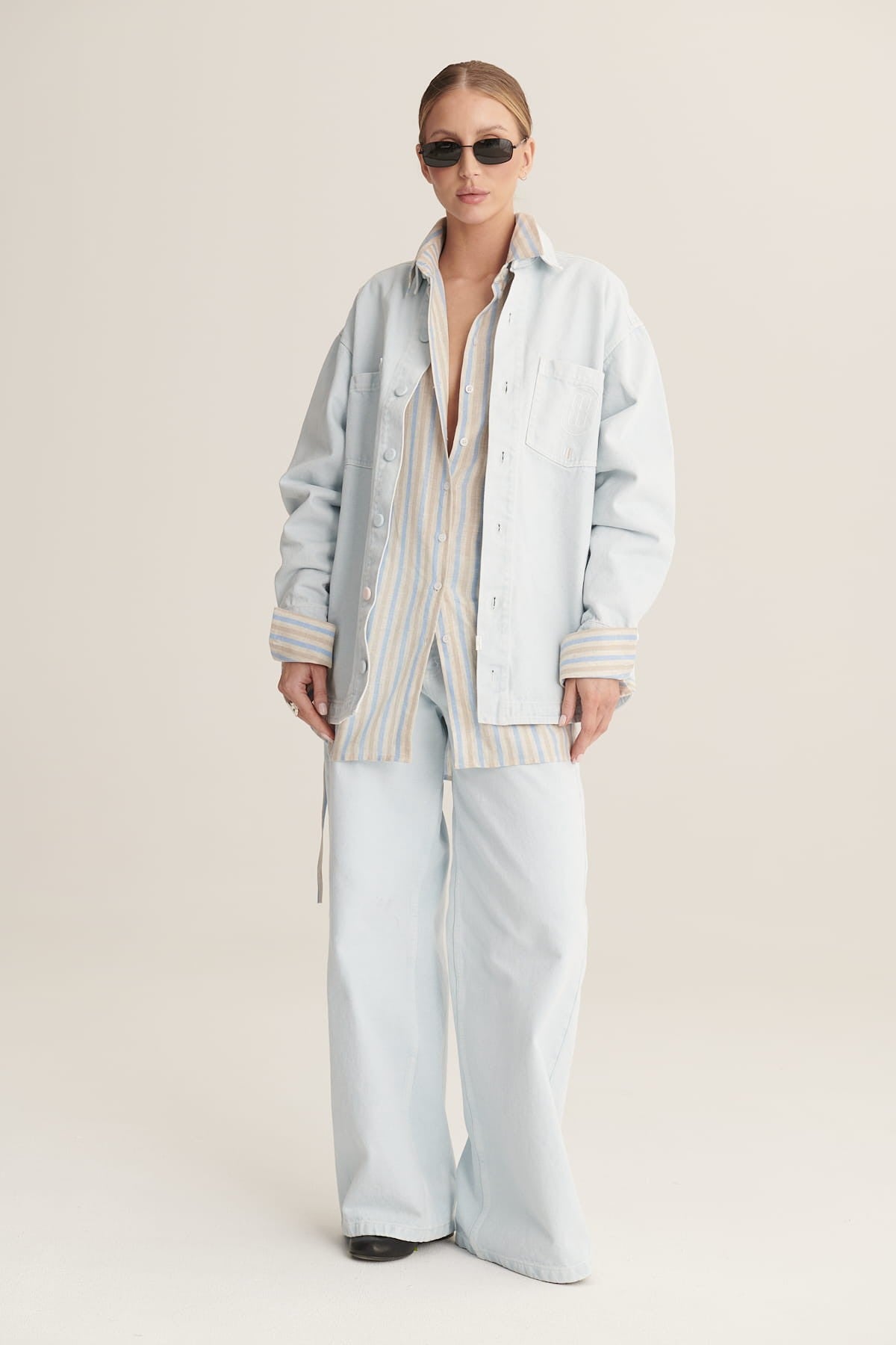 Pale blue Dolly jeans image 3