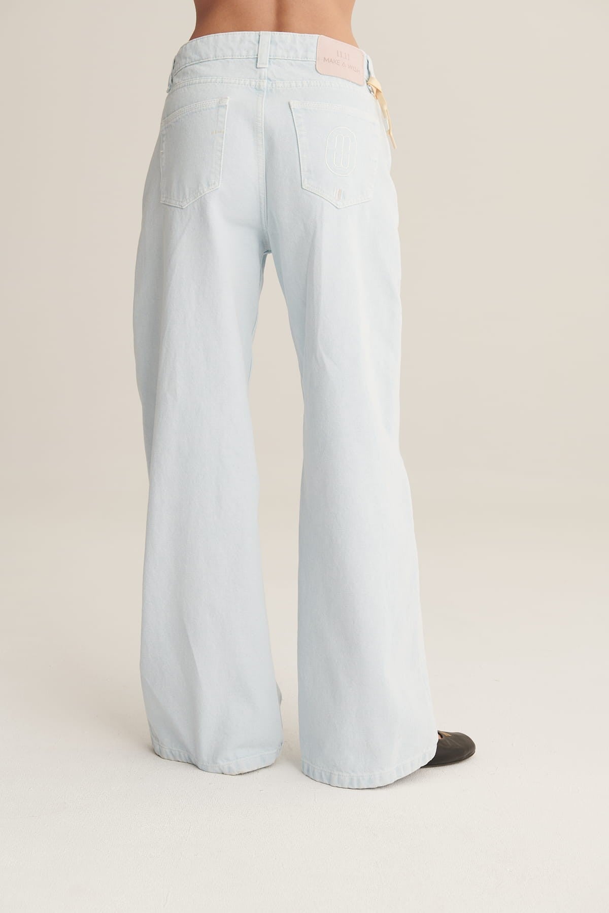 Pale blue Dolly jeans image 5