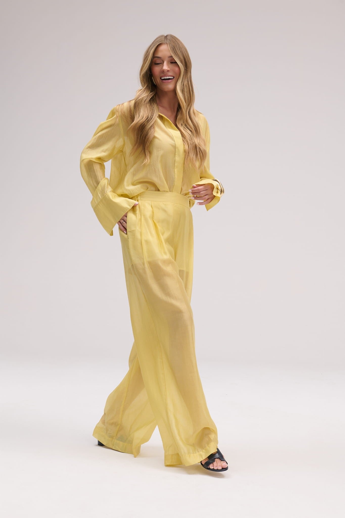 Banana yellow Aire pants image 2