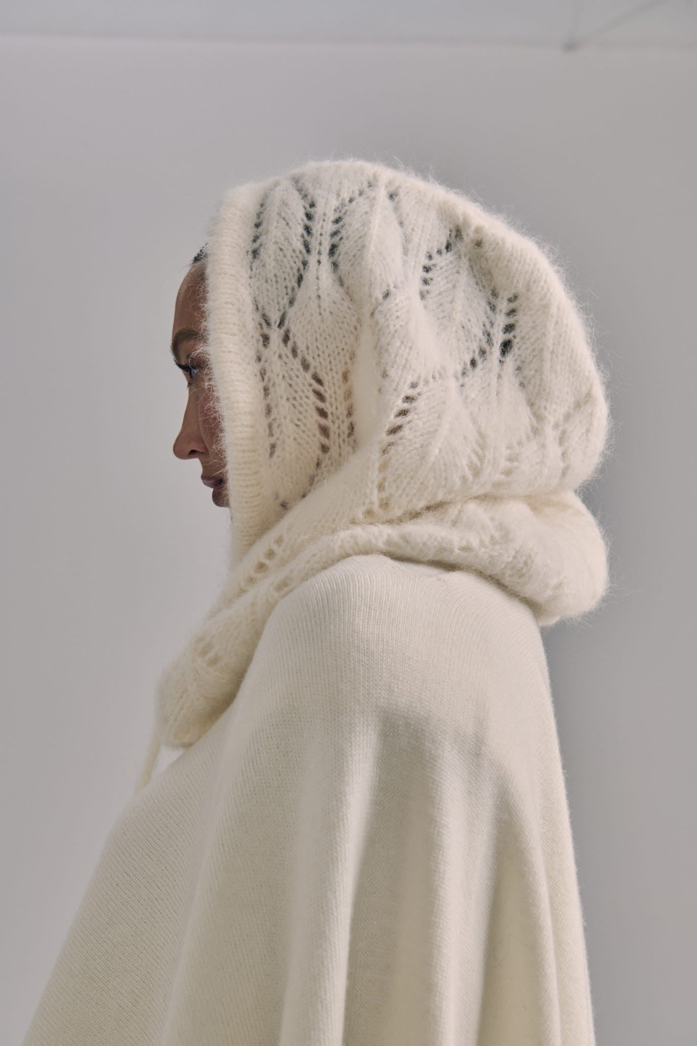 Cream balaclava image 2