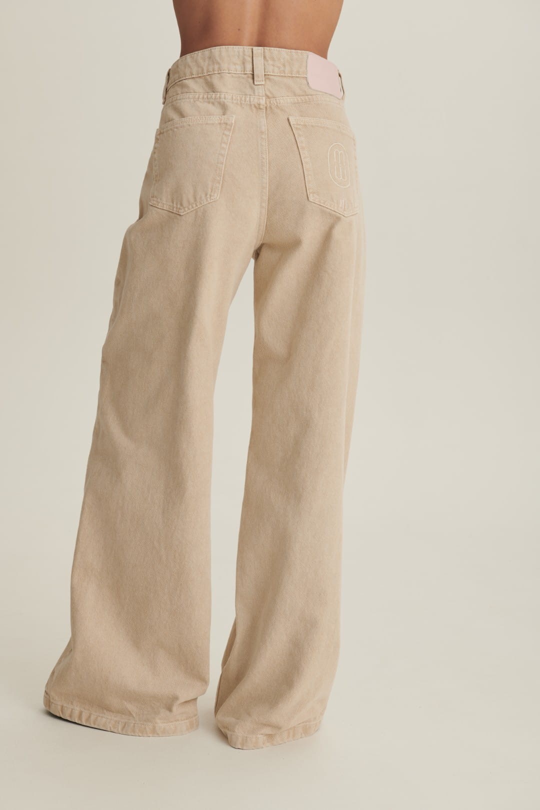 Beige Dolly jeans image 5
