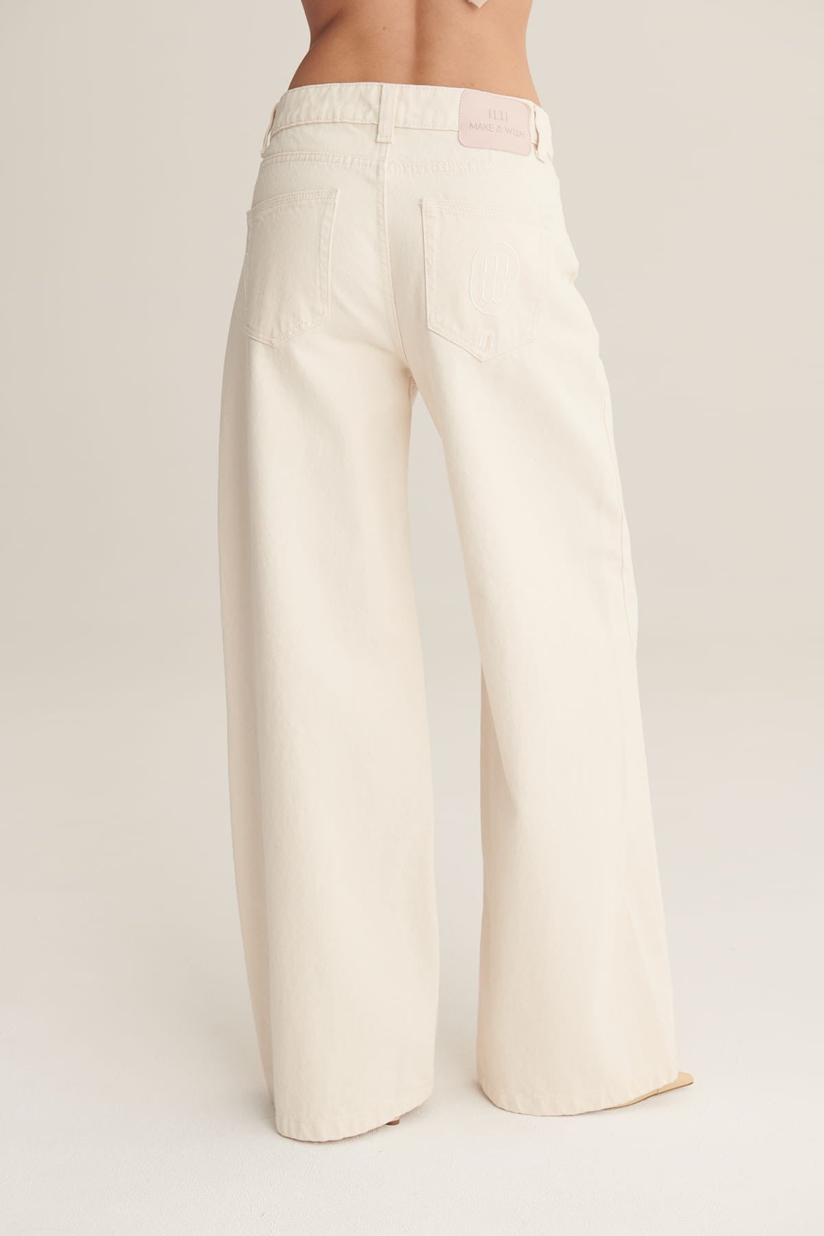 Cream Dolly jeans image 5