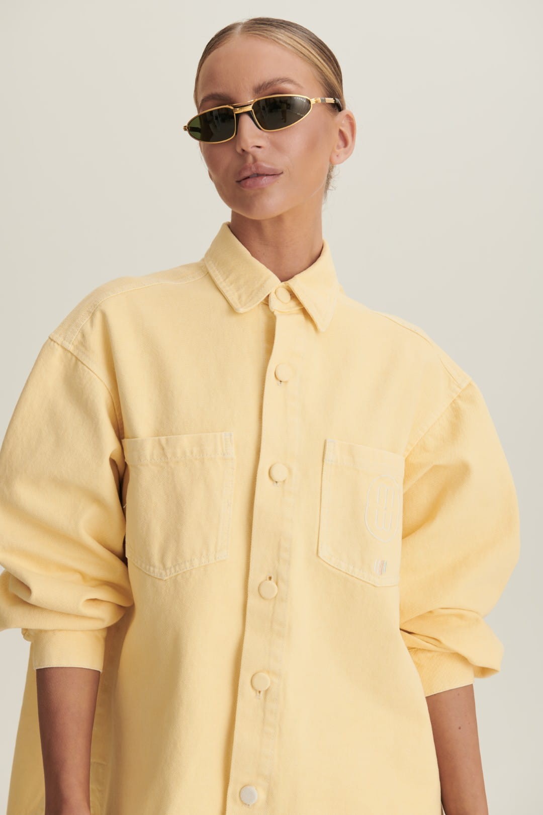 Yellow Dolly jacket image 3