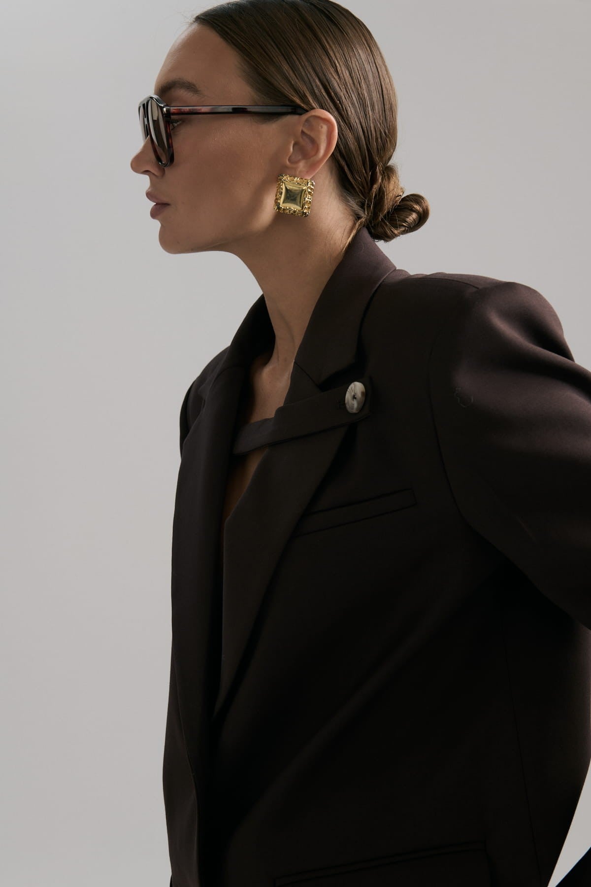 Chocolate Vivien jacket image 2