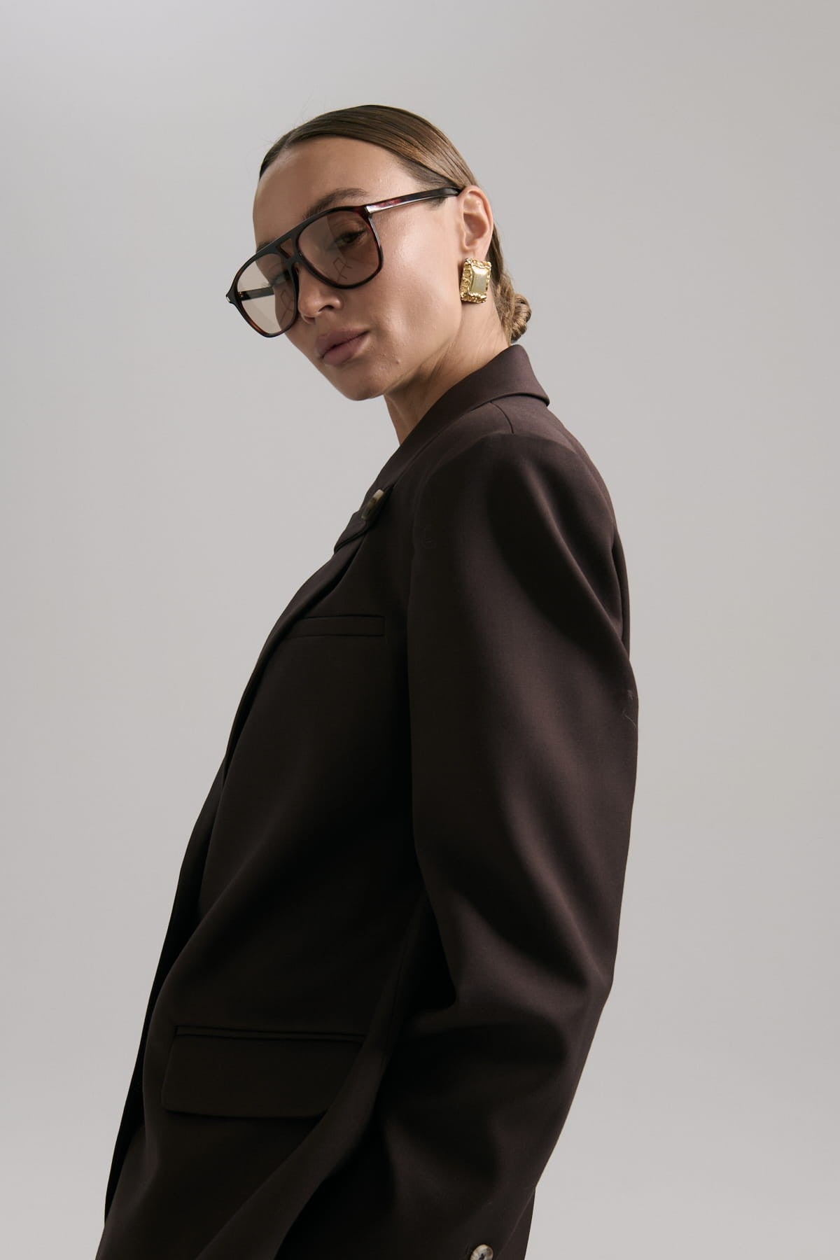 Chocolate Vivien jacket image 3