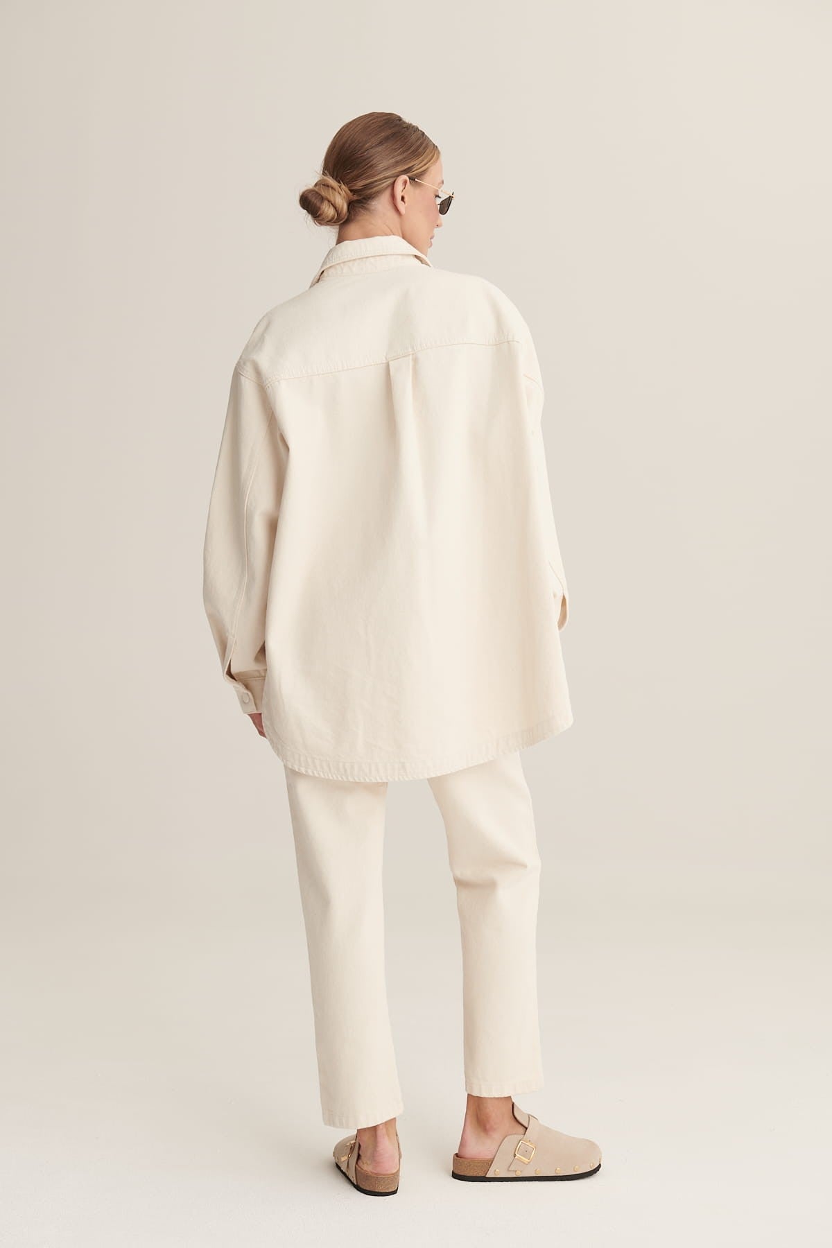 Cream Jeans Mom Fit image 2