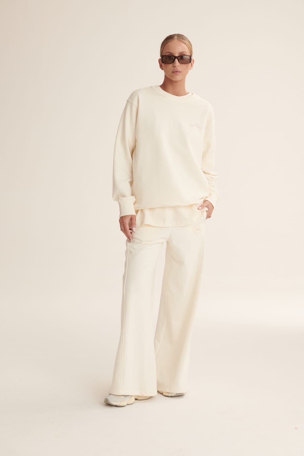 Cream Delicat sweatshirt image 5