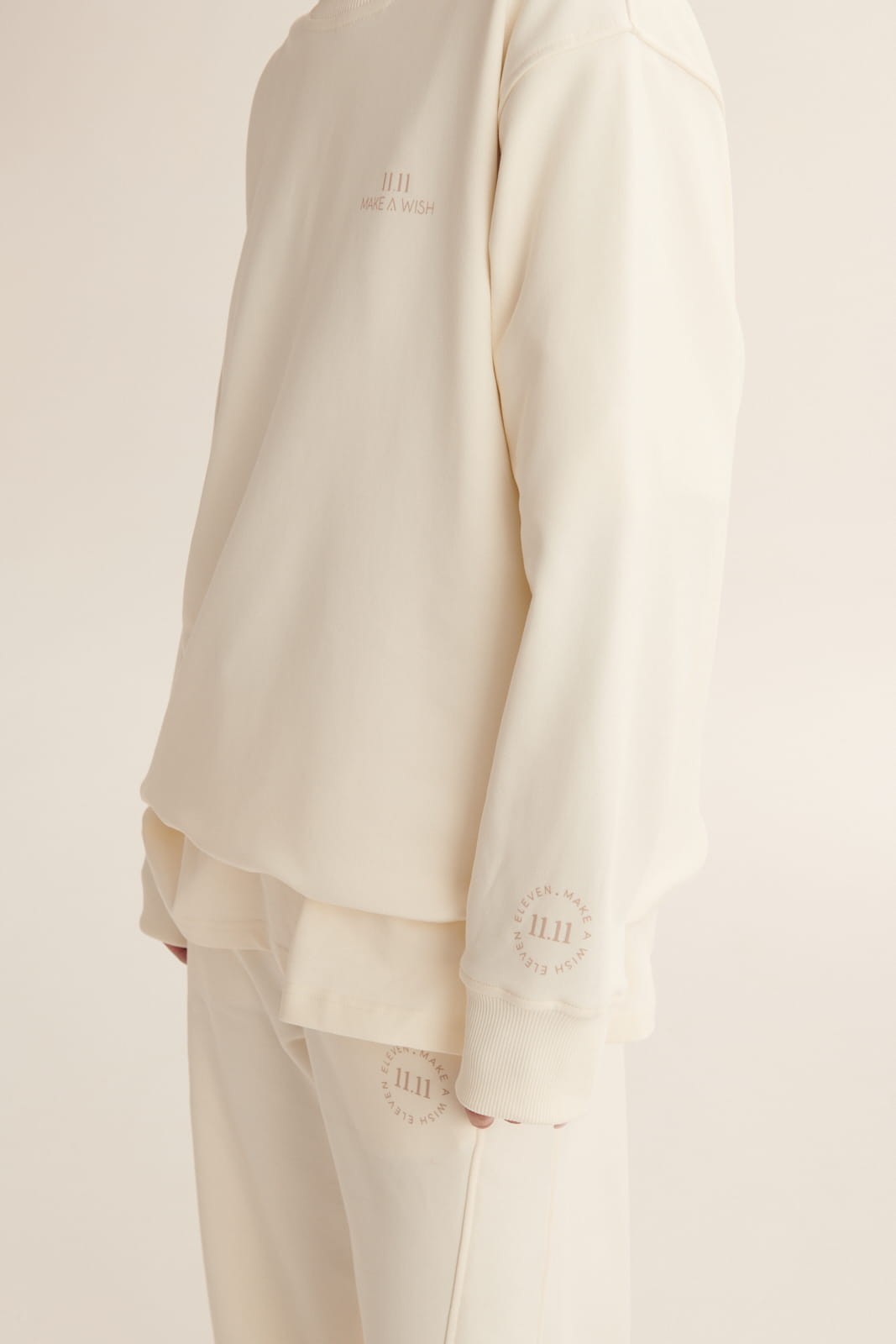 Cream Delicat sweatshirt image 6