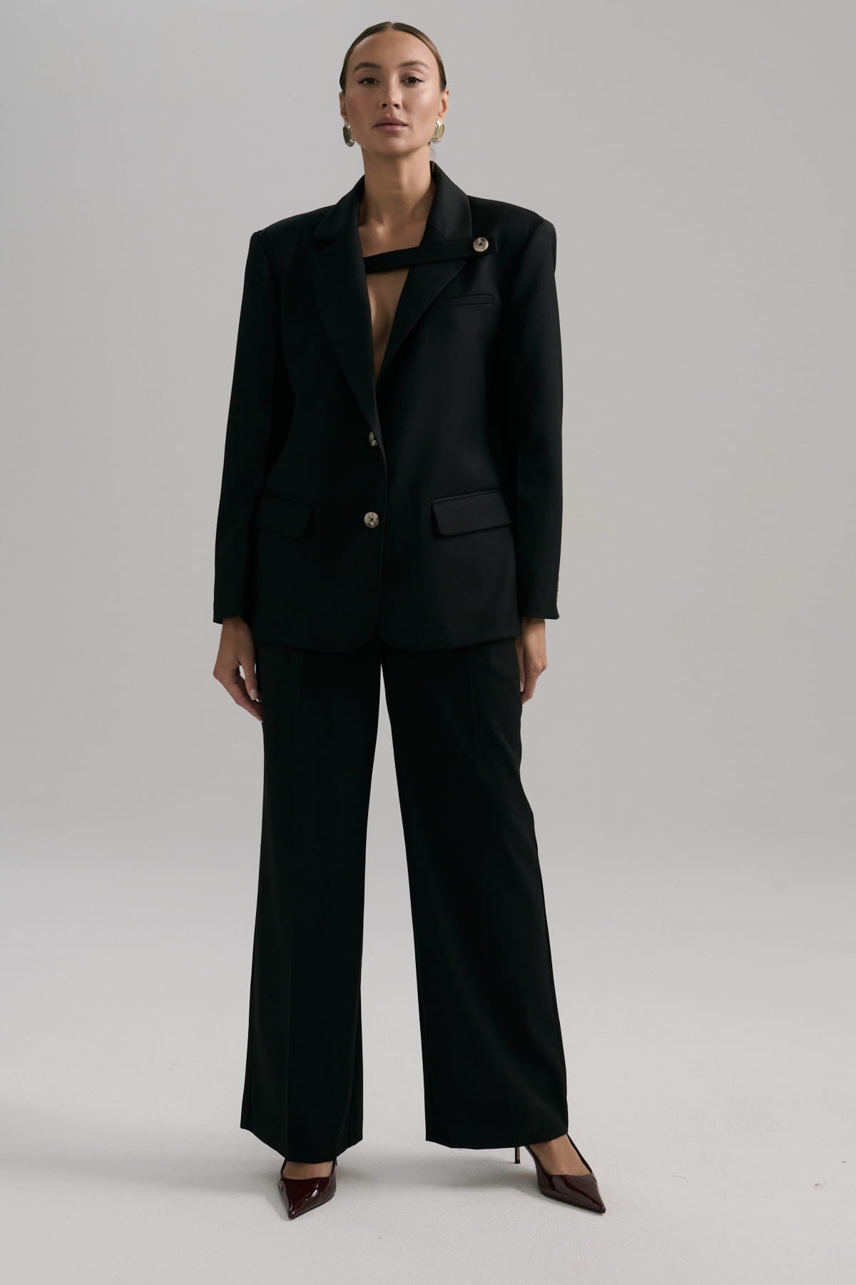 Black Vivien jacket image 3