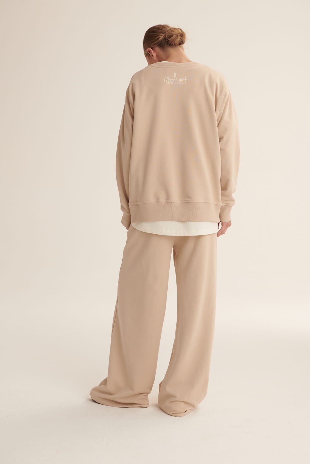 Beige Lace sweatshirt image 6