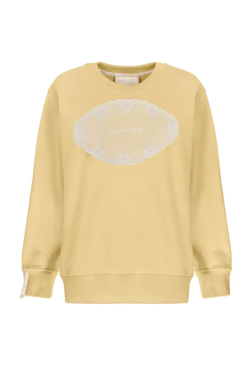 Banana yellow Lace sweatshirt image 3