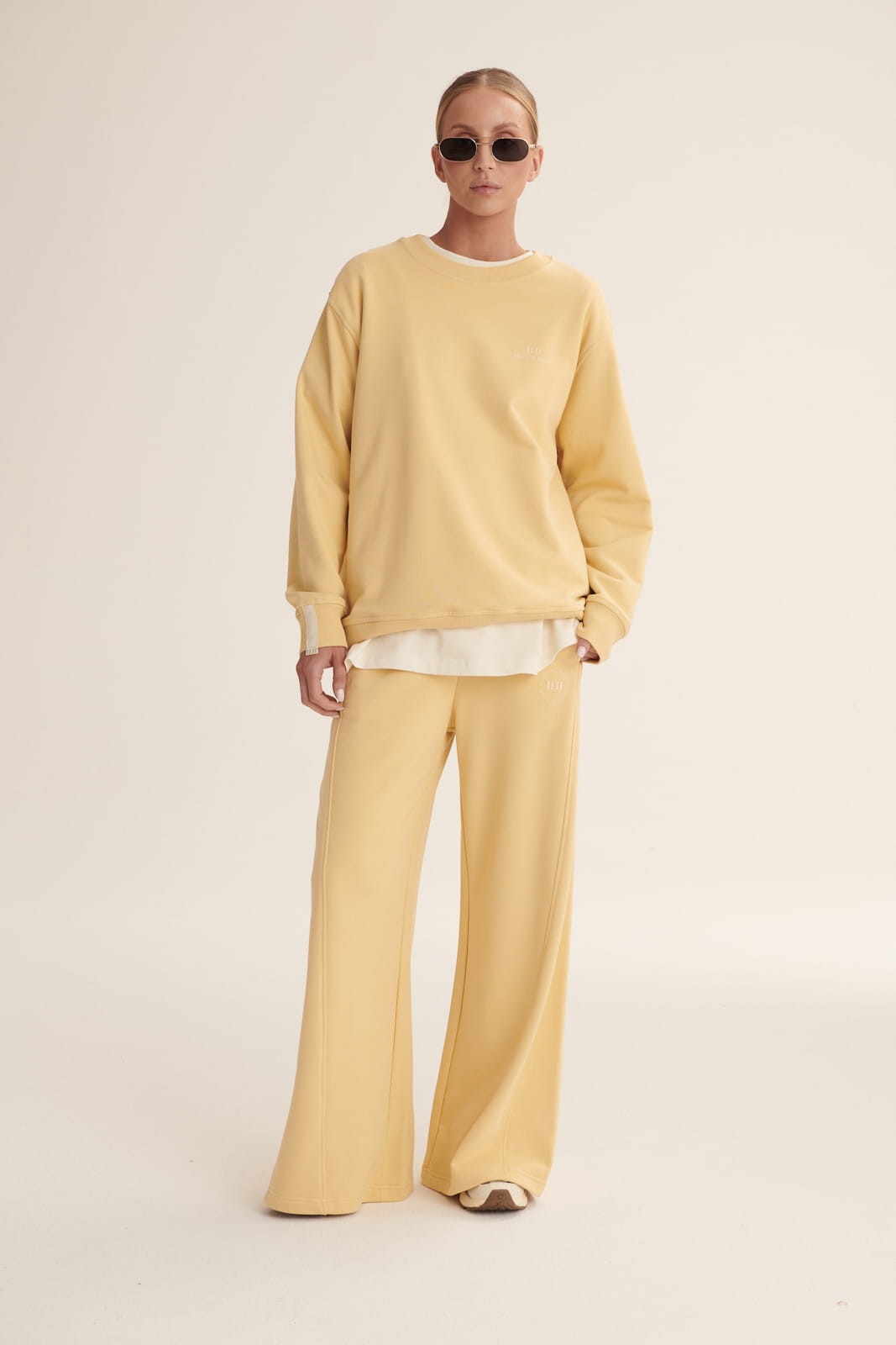 Banana yellow Duo pants image 3