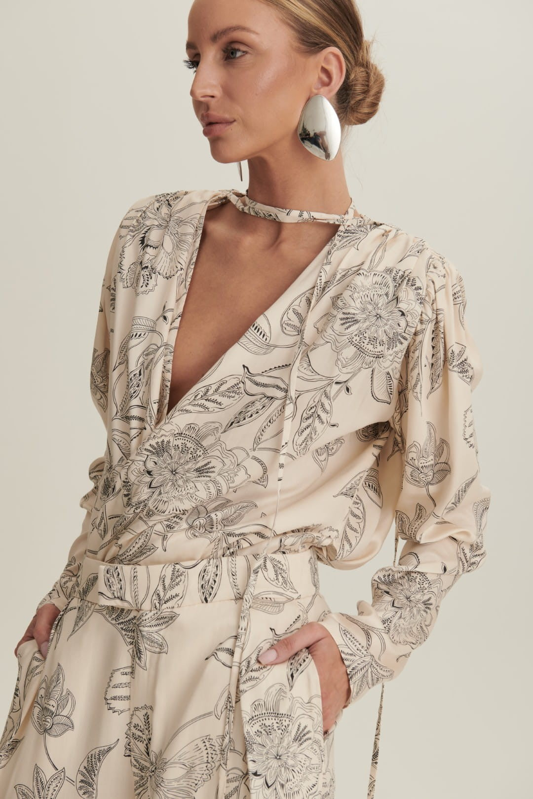 Patterned Chloe blouse image 4