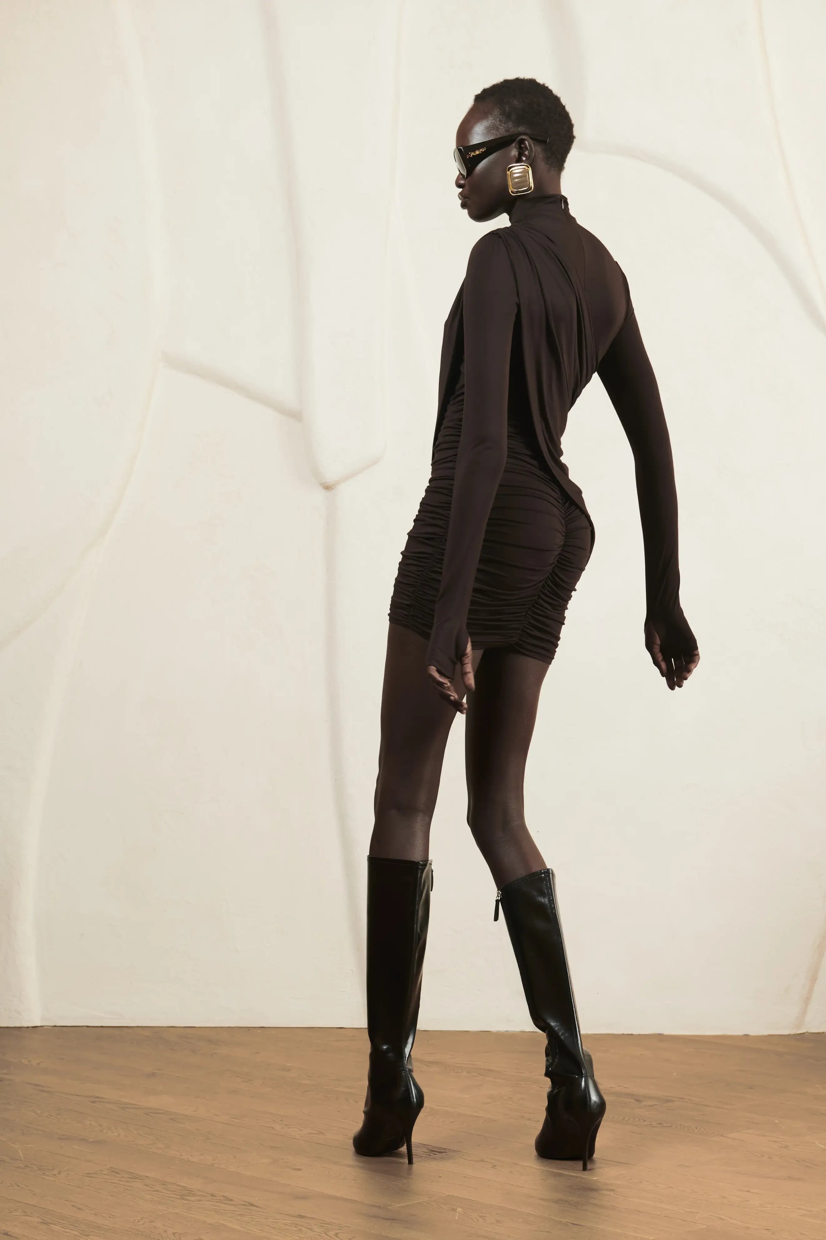 Brown Dress Livia image 4