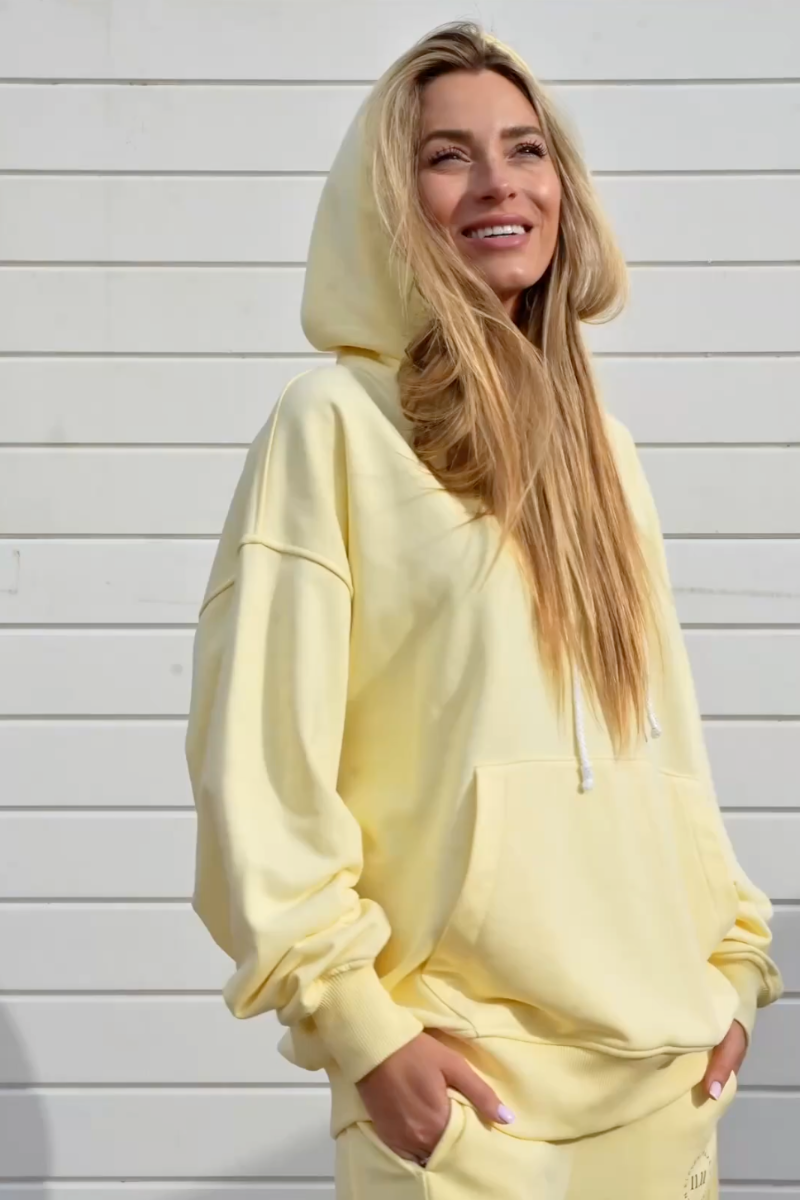 Pastel yellow Noé minimal sweatshirt image 2