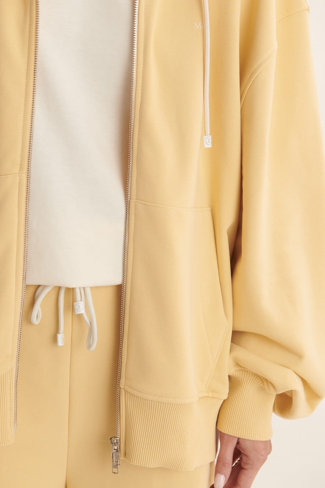 Banana yellow Lea sweatshirt image 3