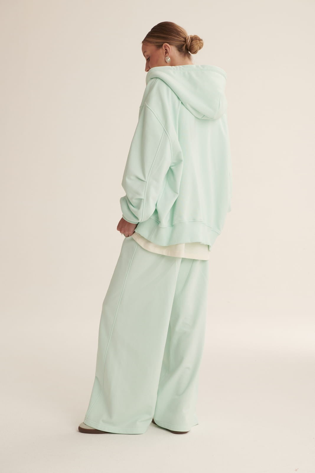 Mint Lea sweatshirt image 2