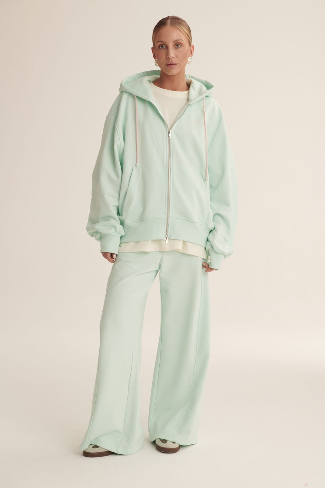 Mint Lea sweatshirt image 3