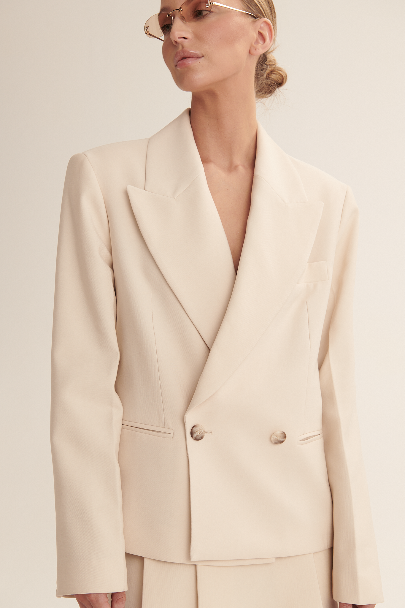Beige Fiance jacket image 1