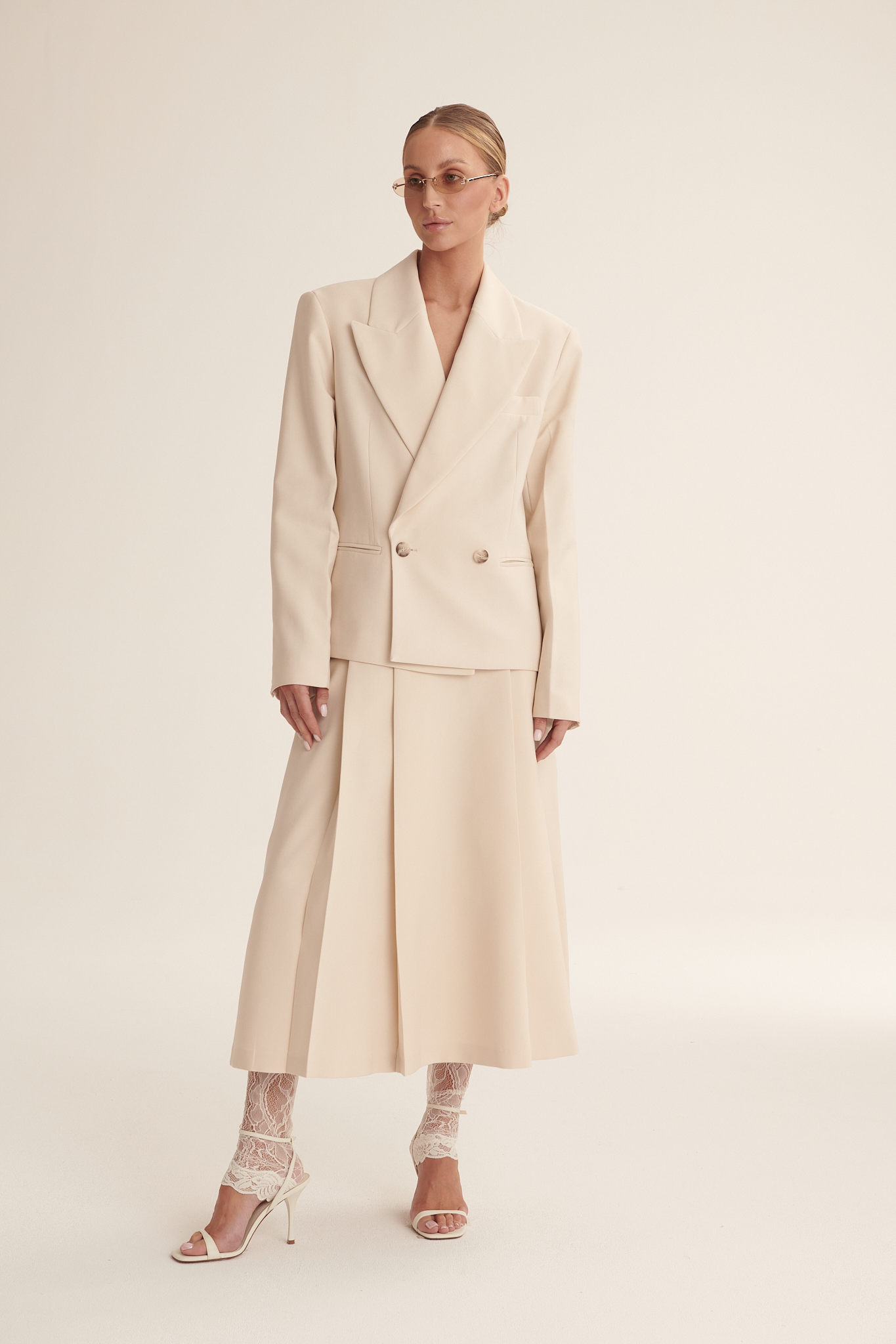 Beige Fiance jacket image 3