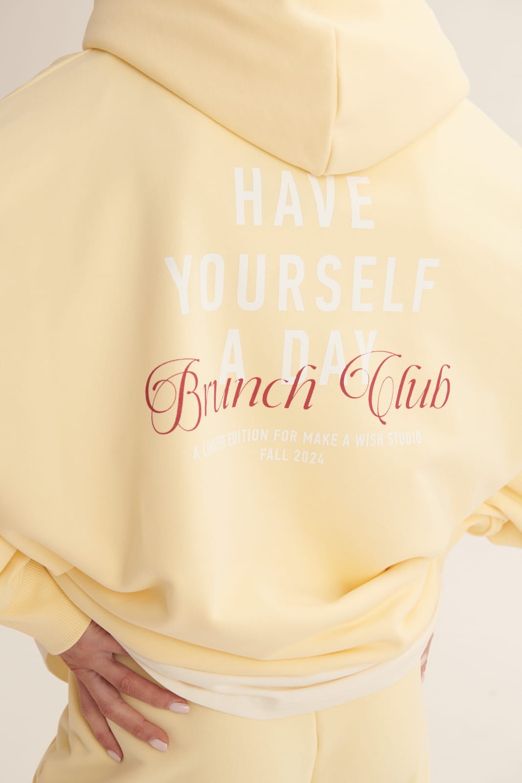Yellow Brunch sweatshirt image 4
