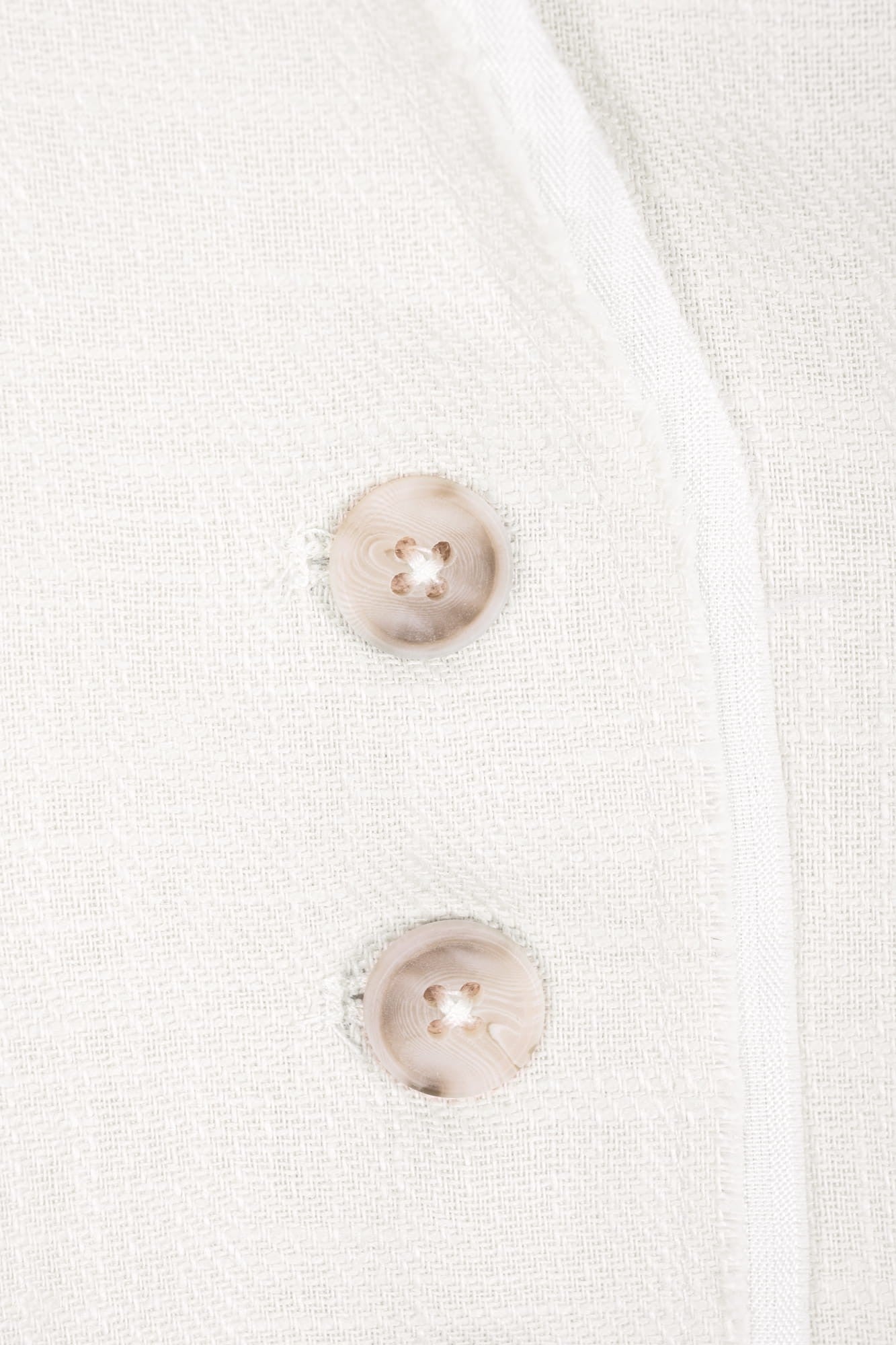 Cream Yara vest image 3