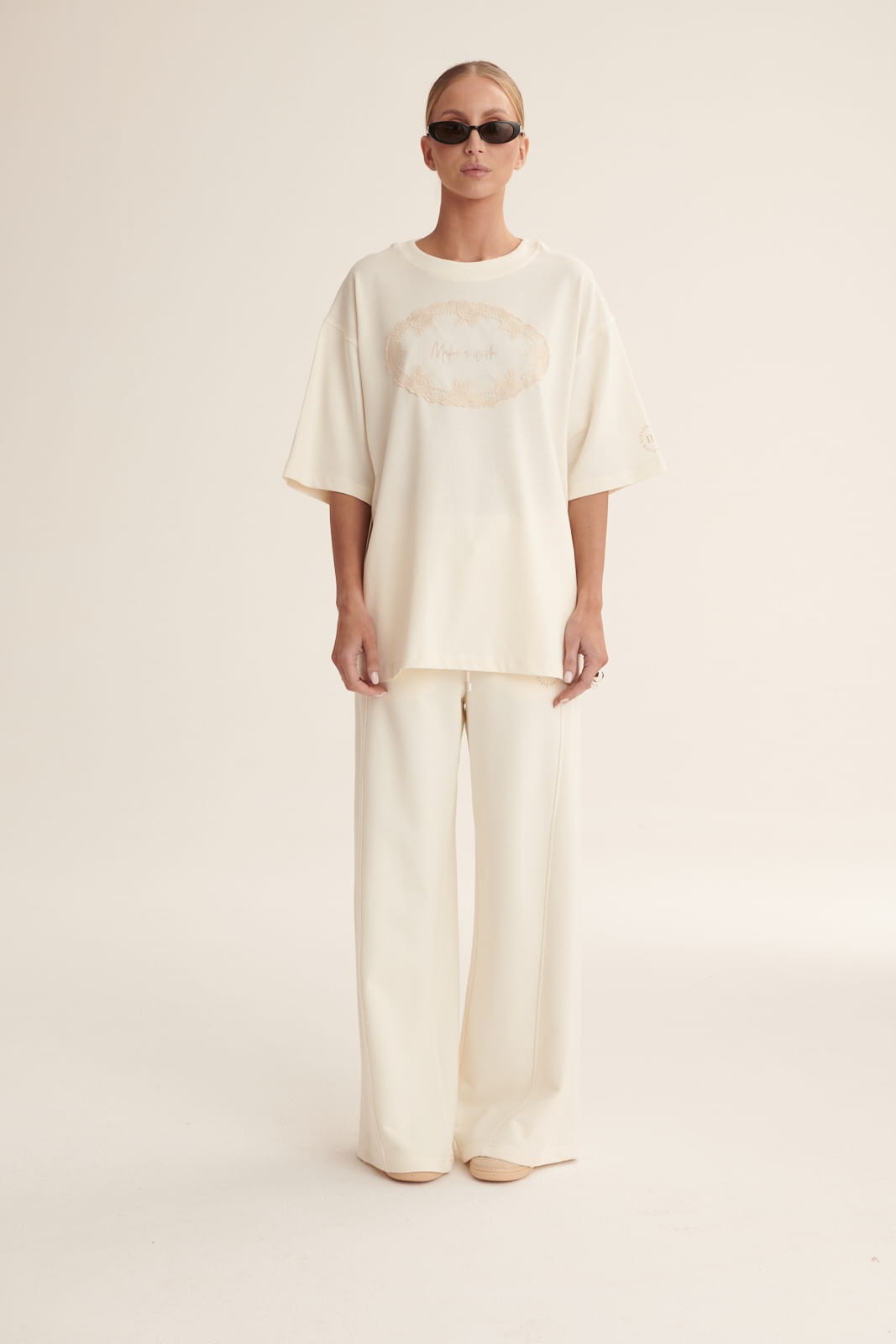 Cream T shirt Lace image 1