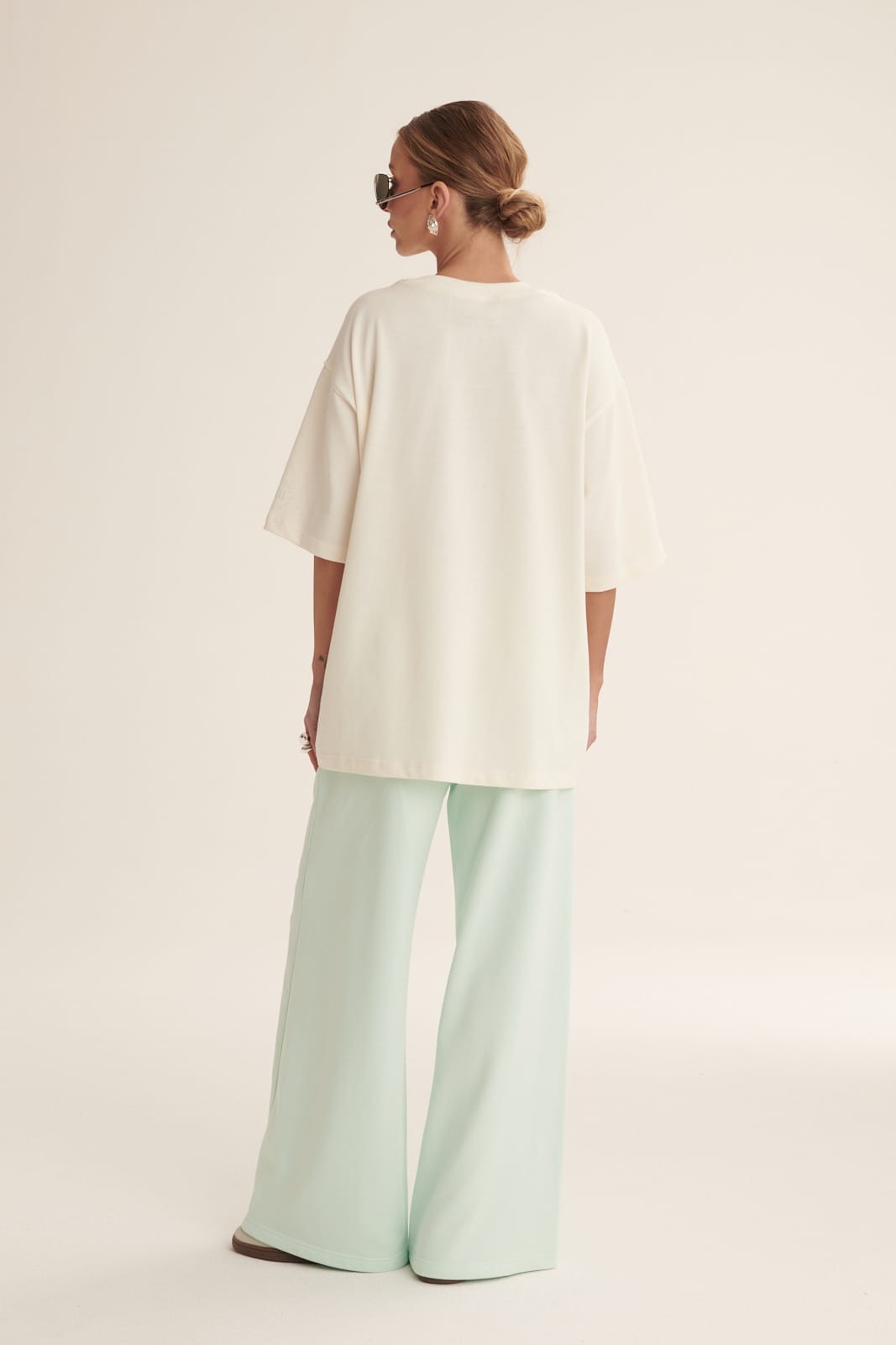 Mint T shirt Logo image 2