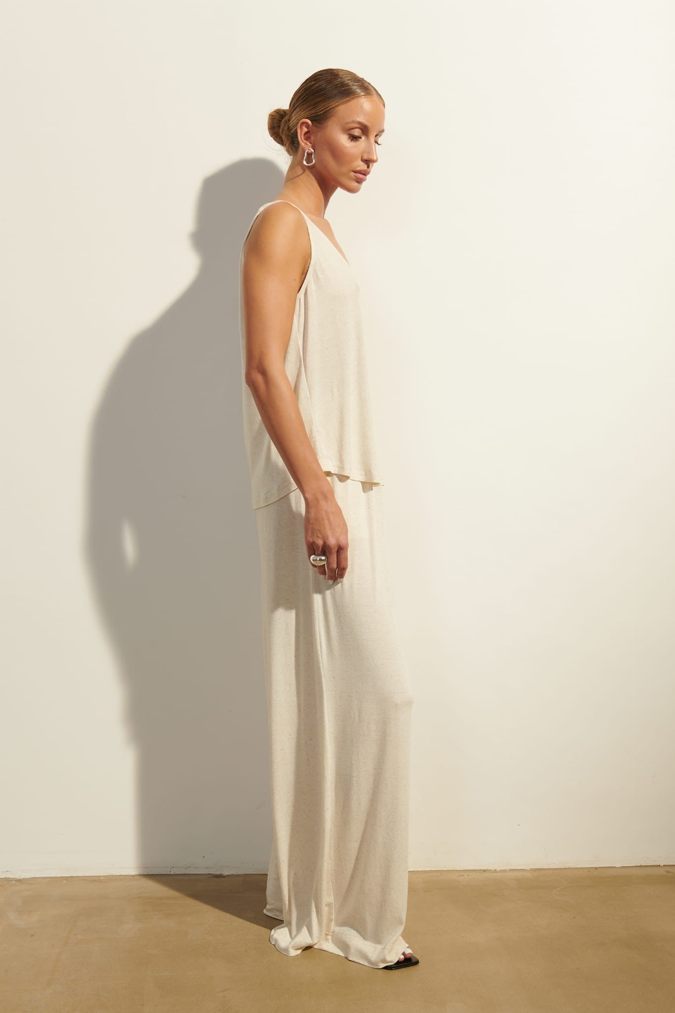 Cream Nefri set image 6