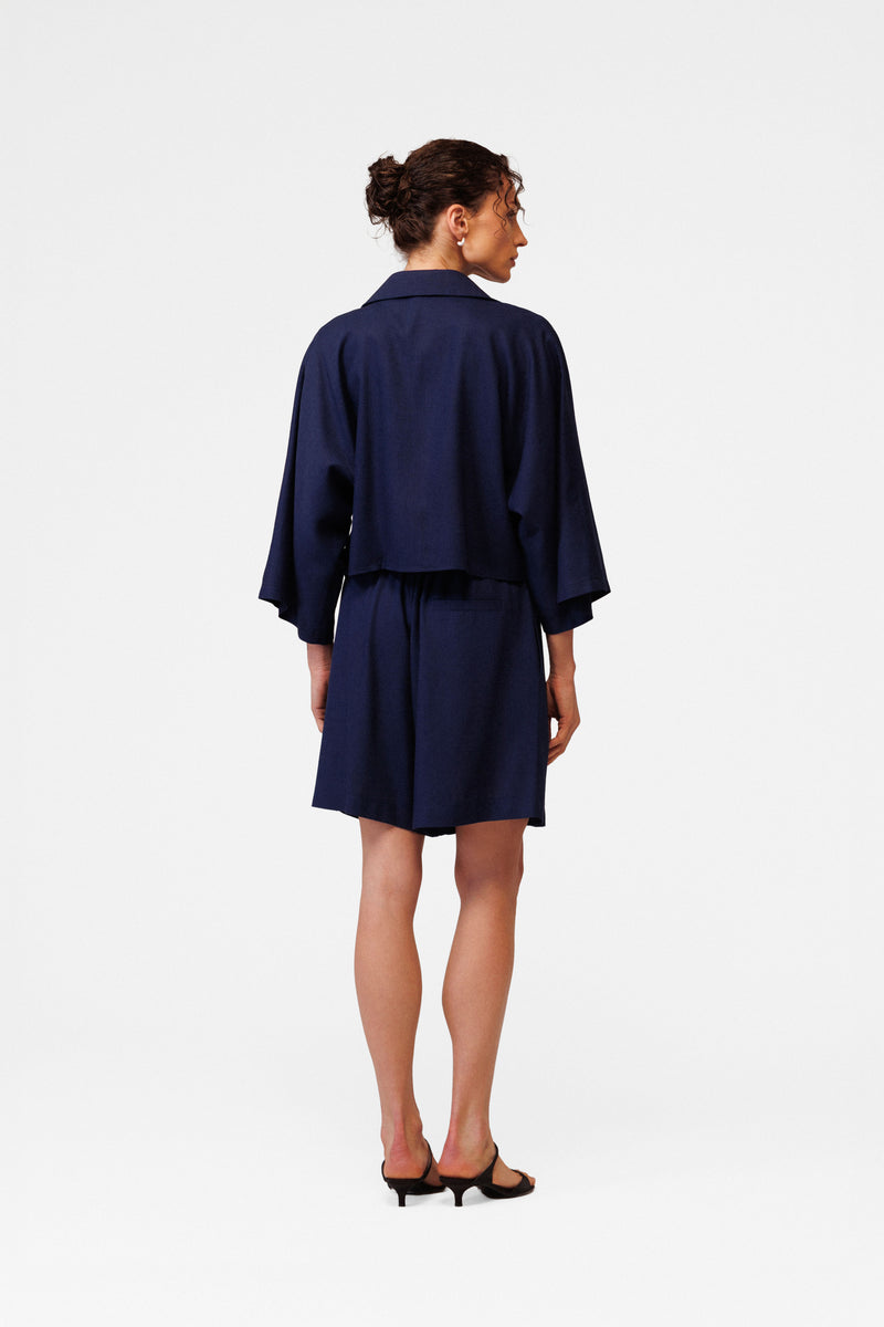 Short tie front linen shirt
