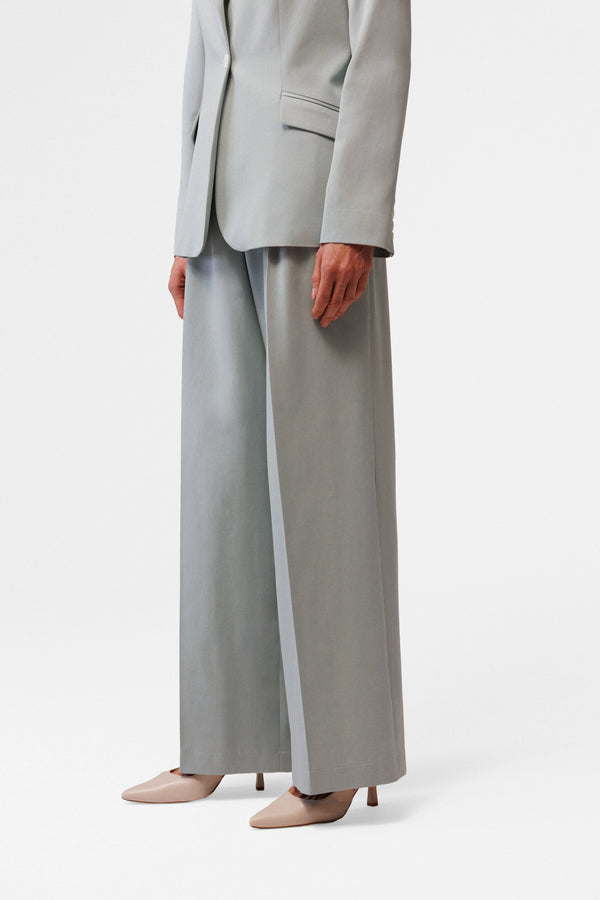 Tailored high waisted trousers