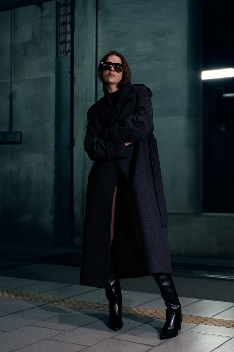 Płaszcz gołębi wełniany maxi z wiązaniem