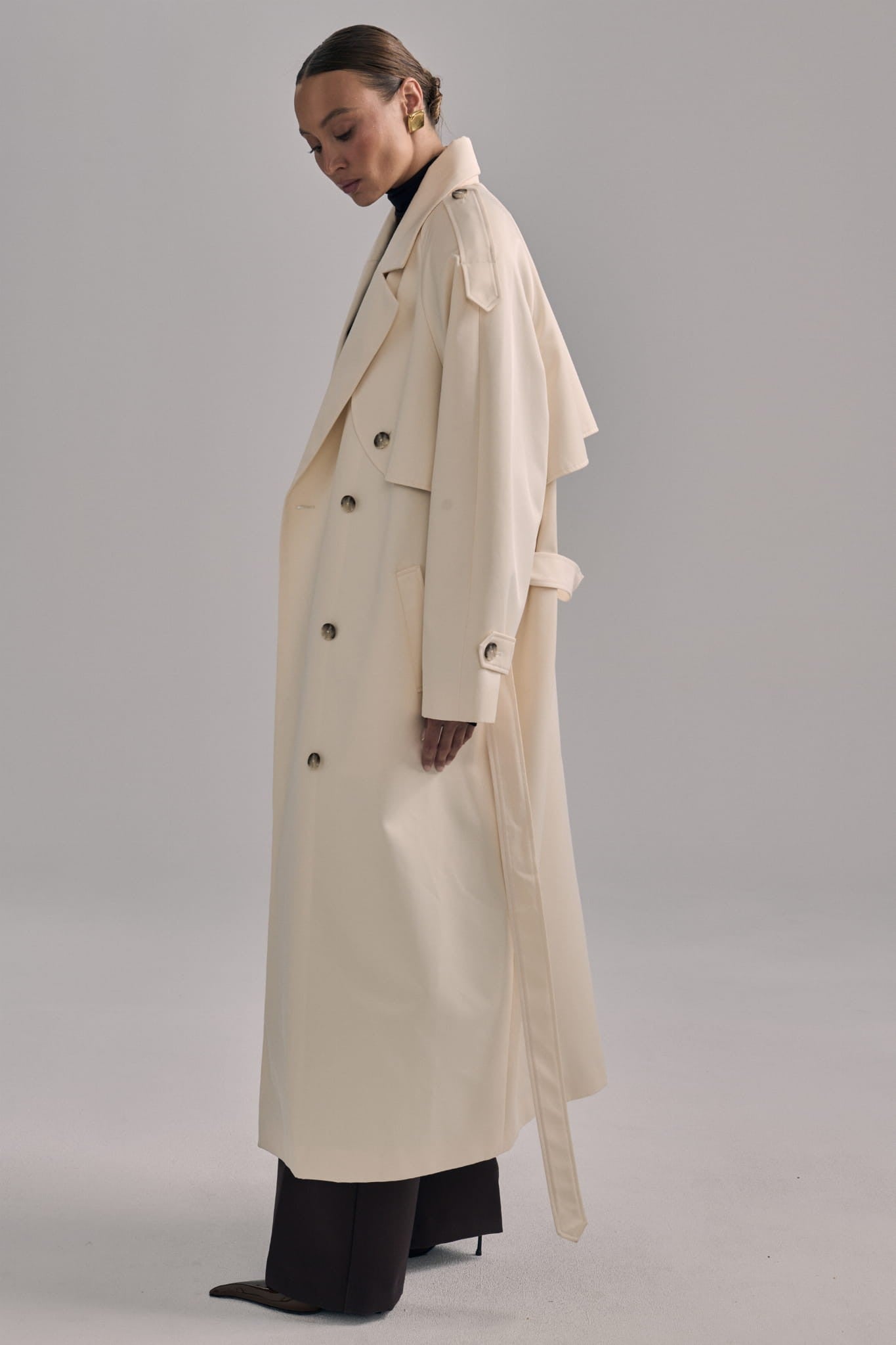 Cream Trench Velluto image 2