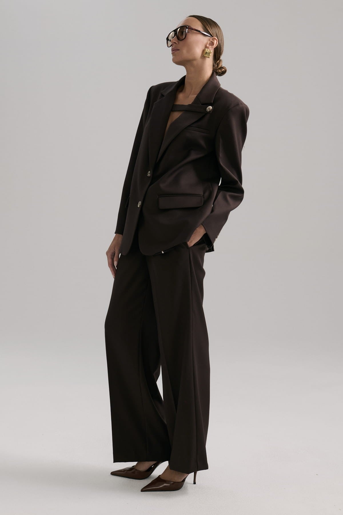Chocolate Vivien pants image 1