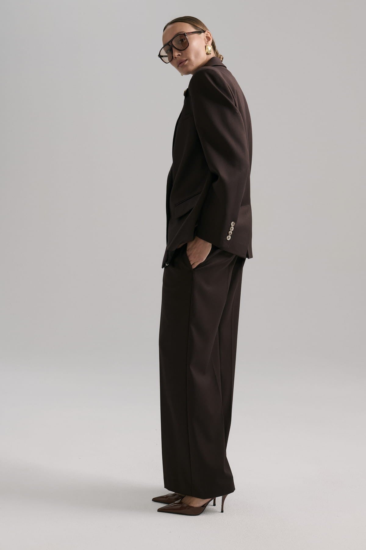 Chocolate Vivien pants image 2