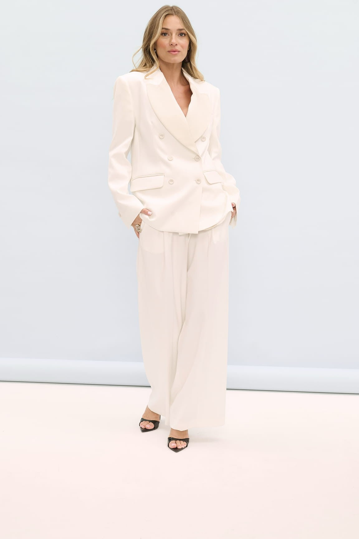 Cream white DOLCE jacket image 8