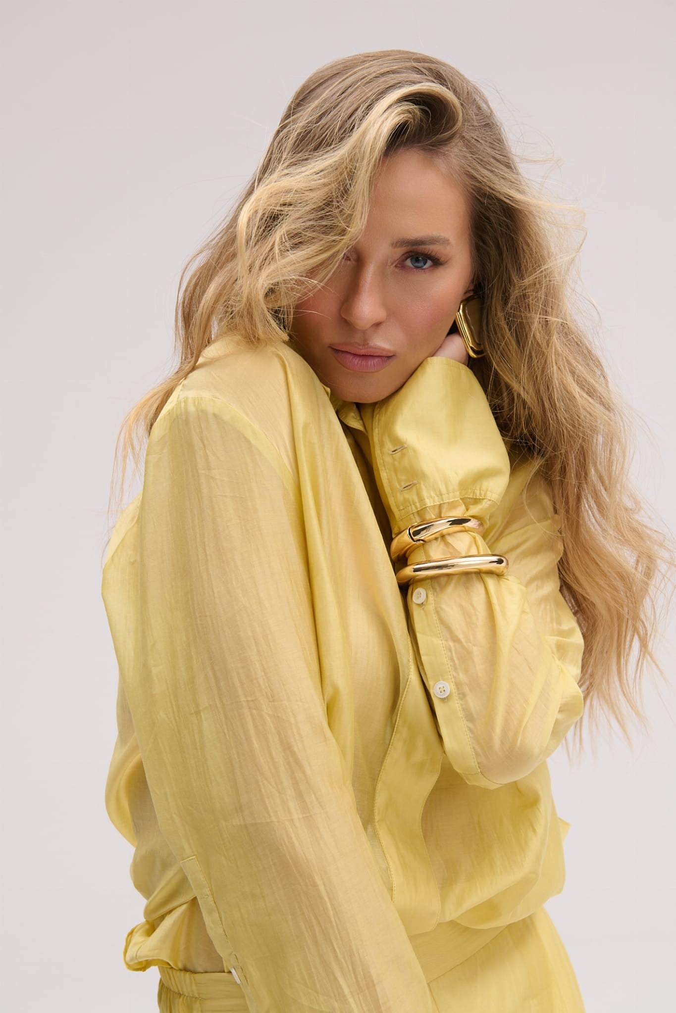 Banana yellow Aire shirt image 5