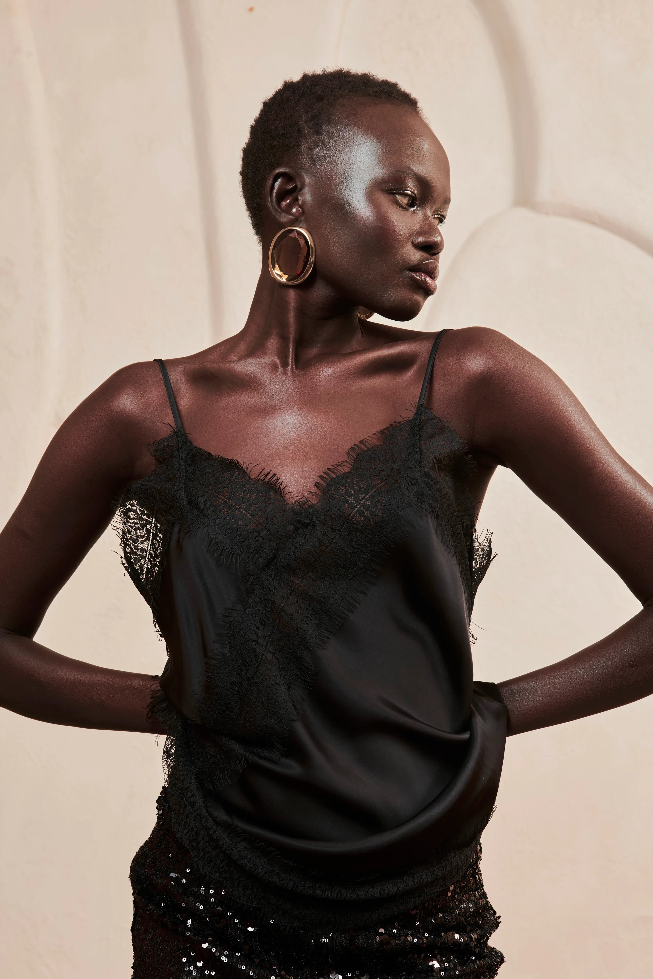 Black Top Chianti image 2